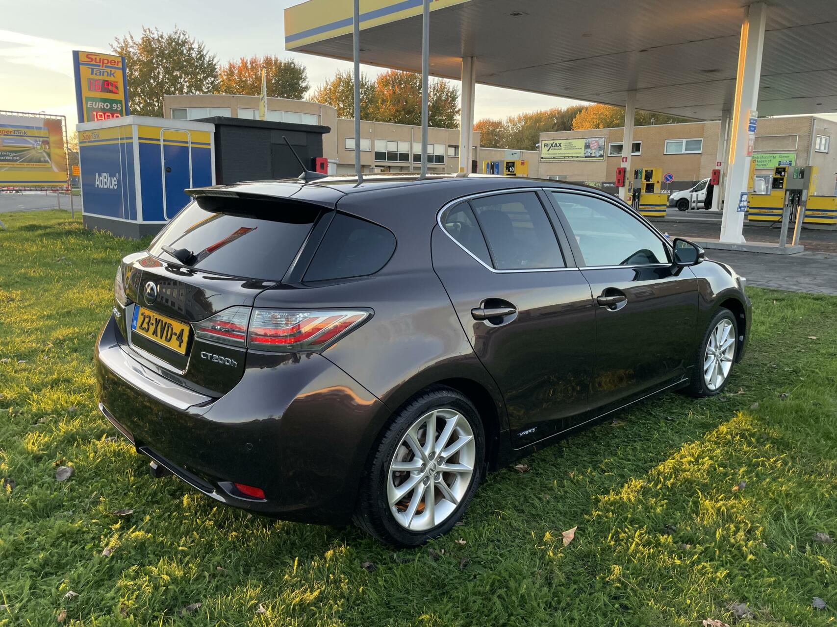 Foto van Lexus CT