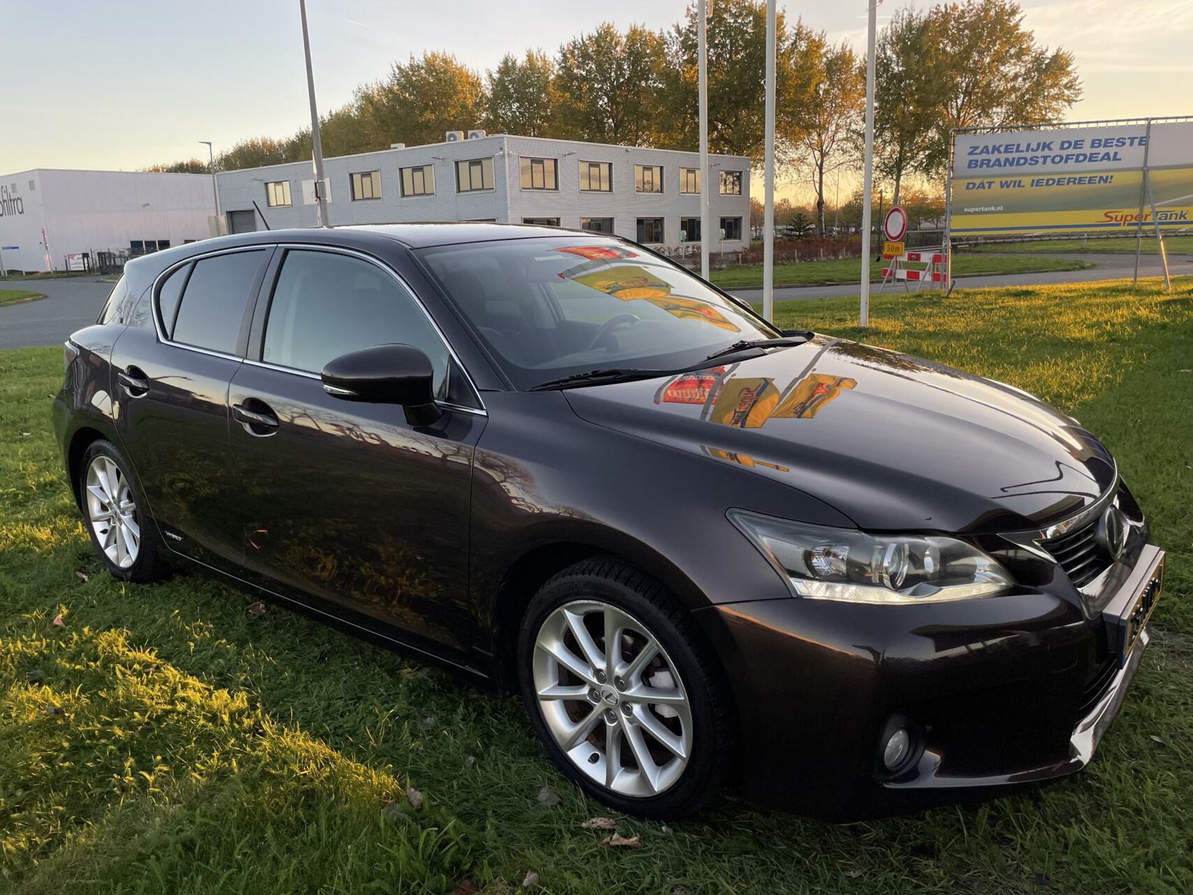 Foto van Lexus CT