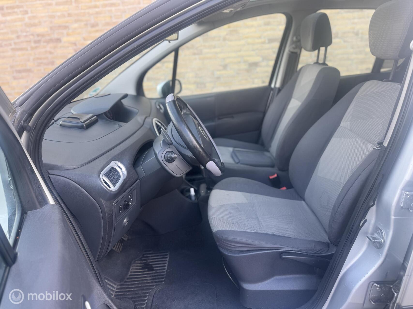Foto van Renault Modus