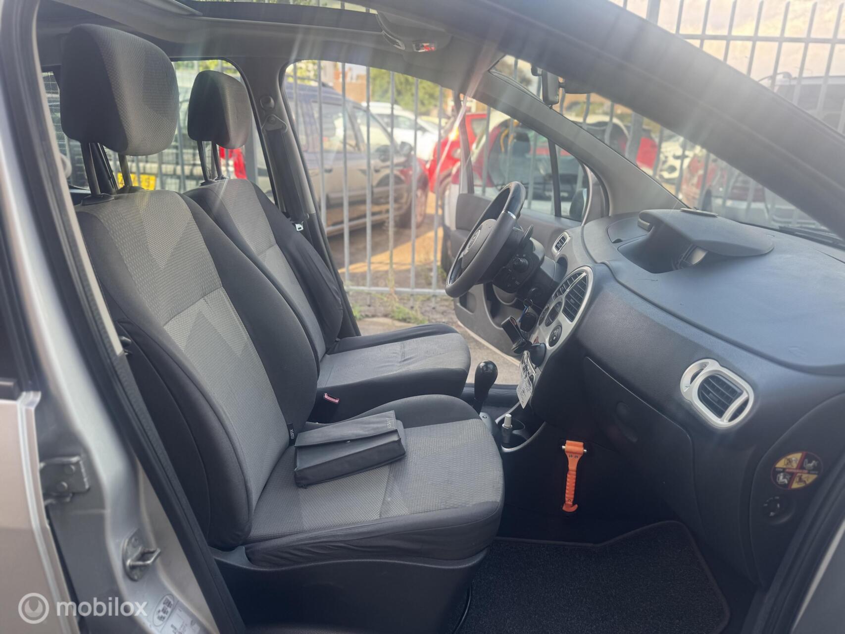Foto van Renault Modus