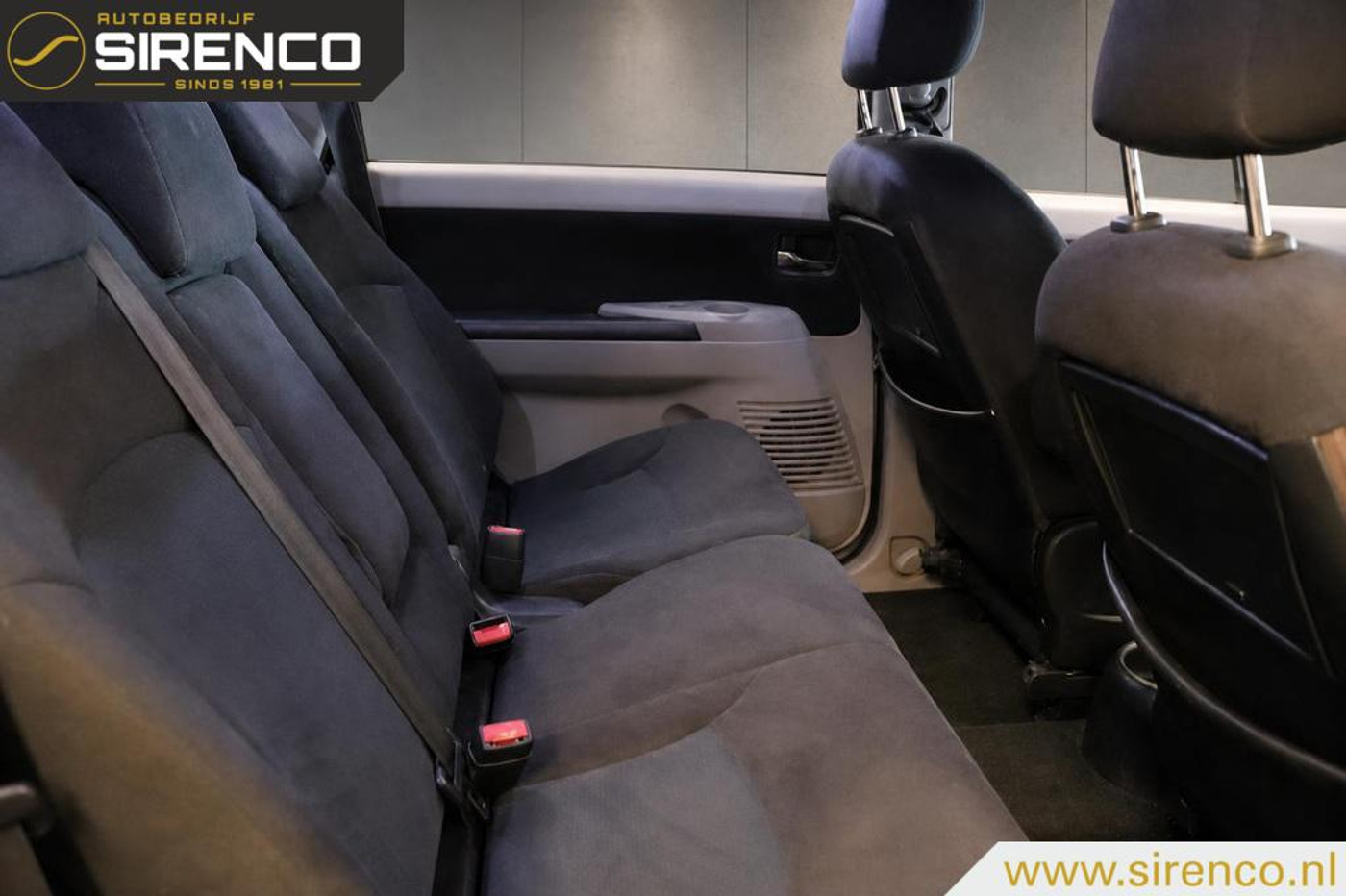 Foto van Mitsubishi Mitsubishi Grandis