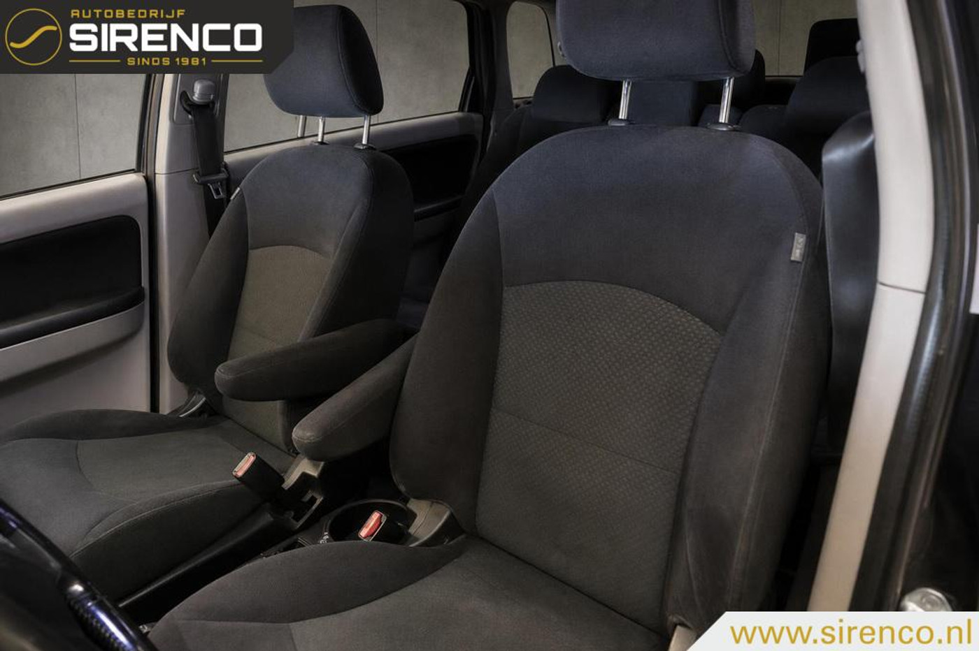Foto van Mitsubishi Mitsubishi Grandis