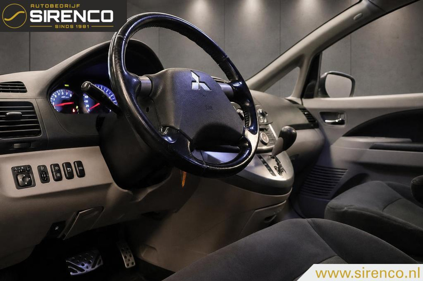 Foto van Mitsubishi Mitsubishi Grandis
