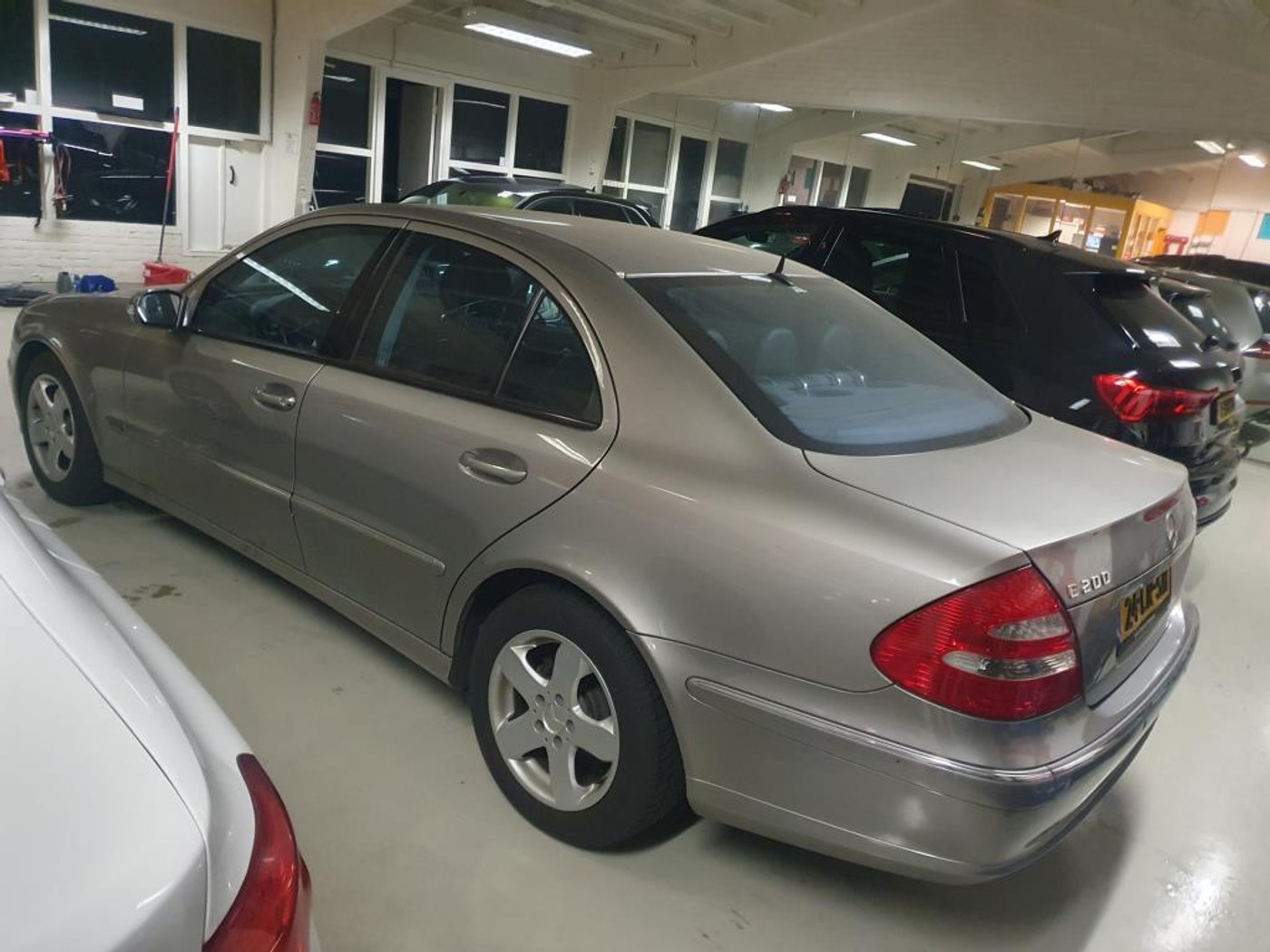 Foto van Mercedes-Benz E 200 Kompressor