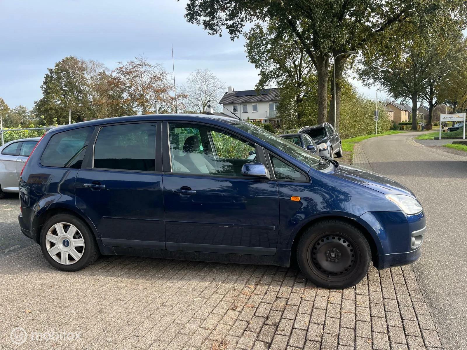 Foto van Ford Focus C-max