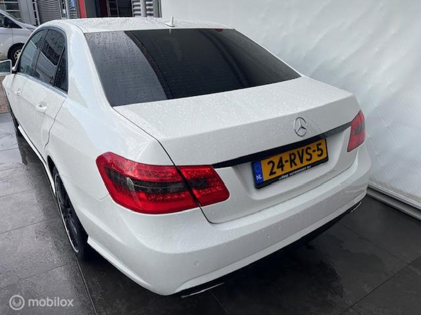 Foto van Mercedes-Benz E 350 Cgi