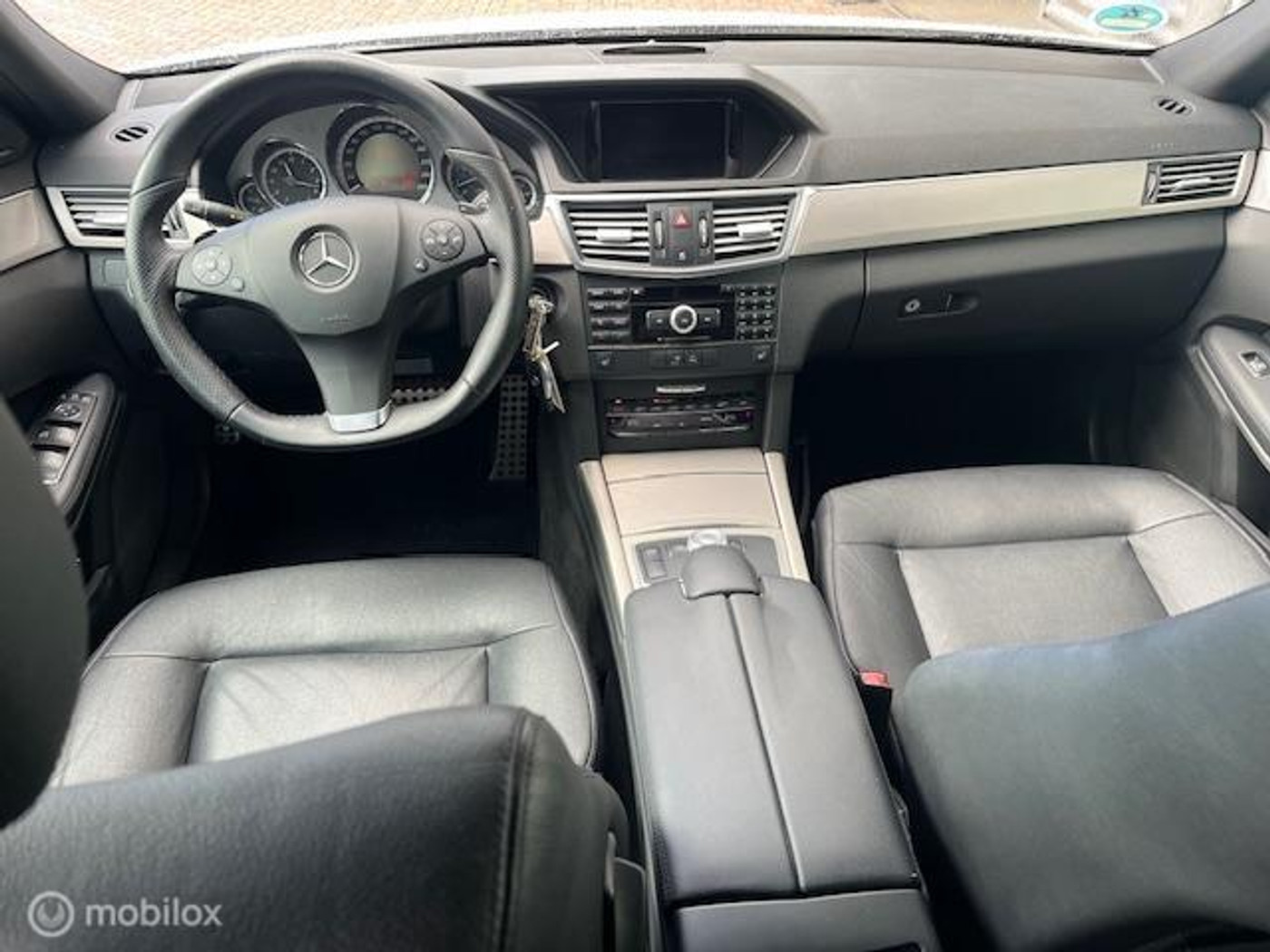 Foto van Mercedes-Benz E 350 Cgi