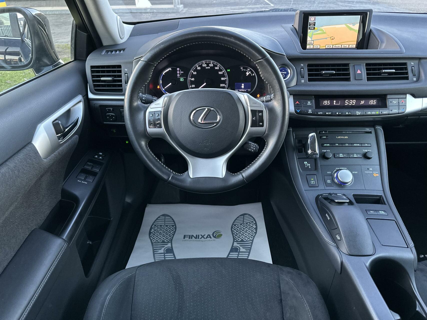Foto van Lexus CT