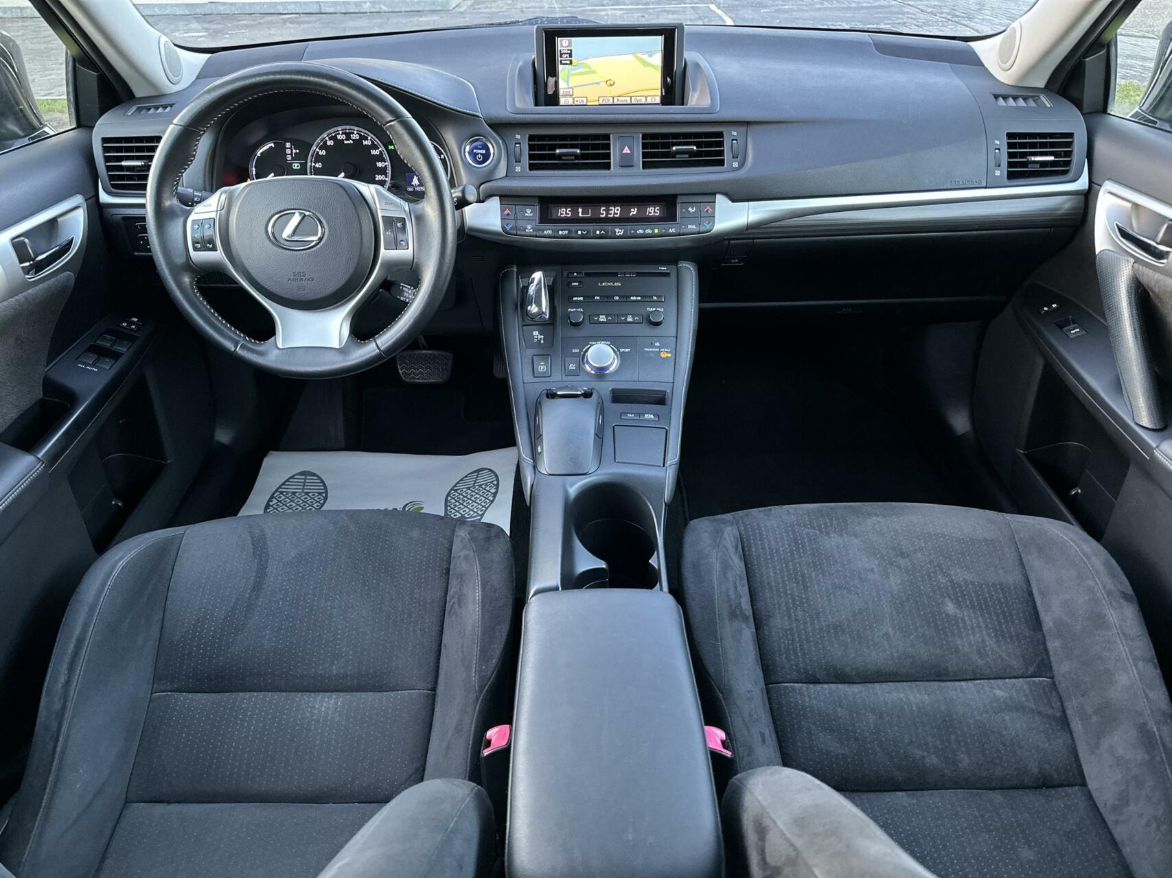 Foto van Lexus CT