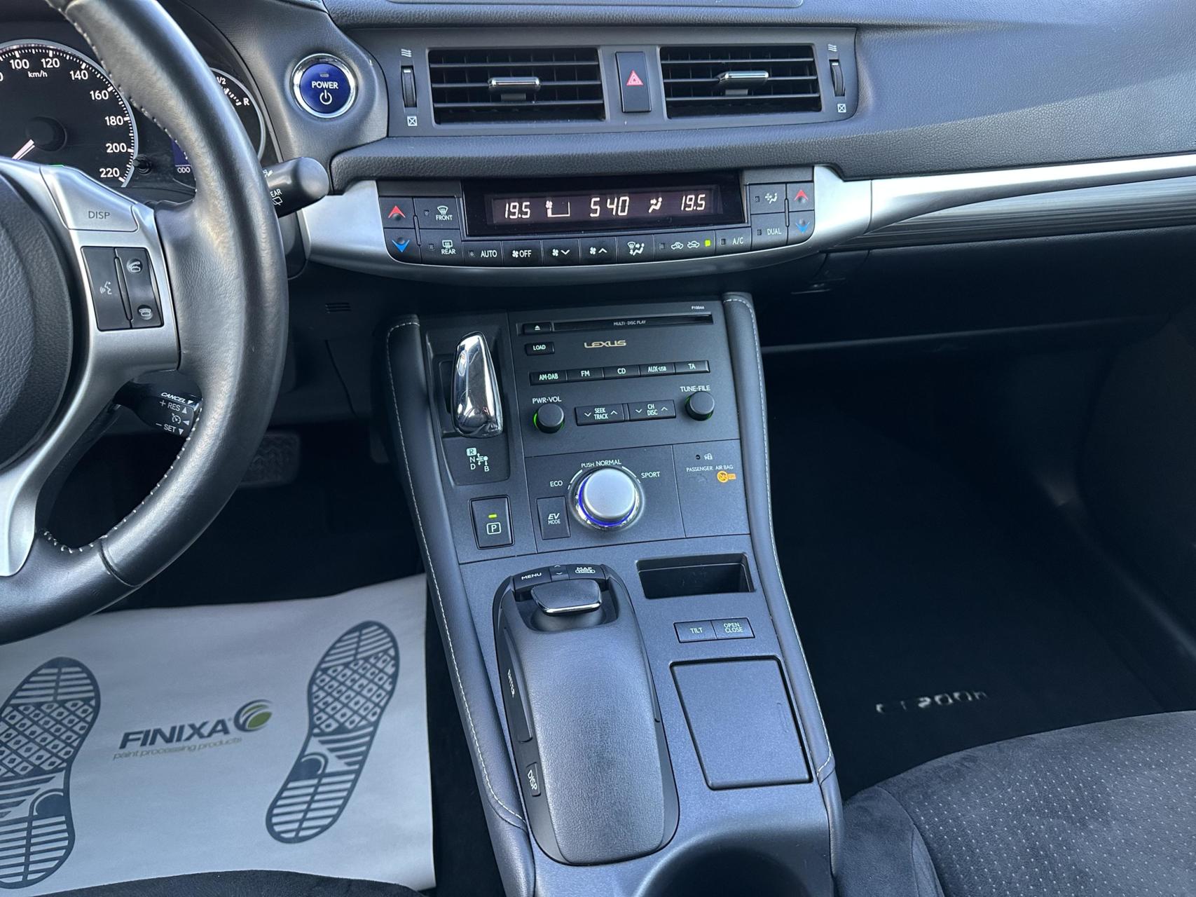 Foto van Lexus CT