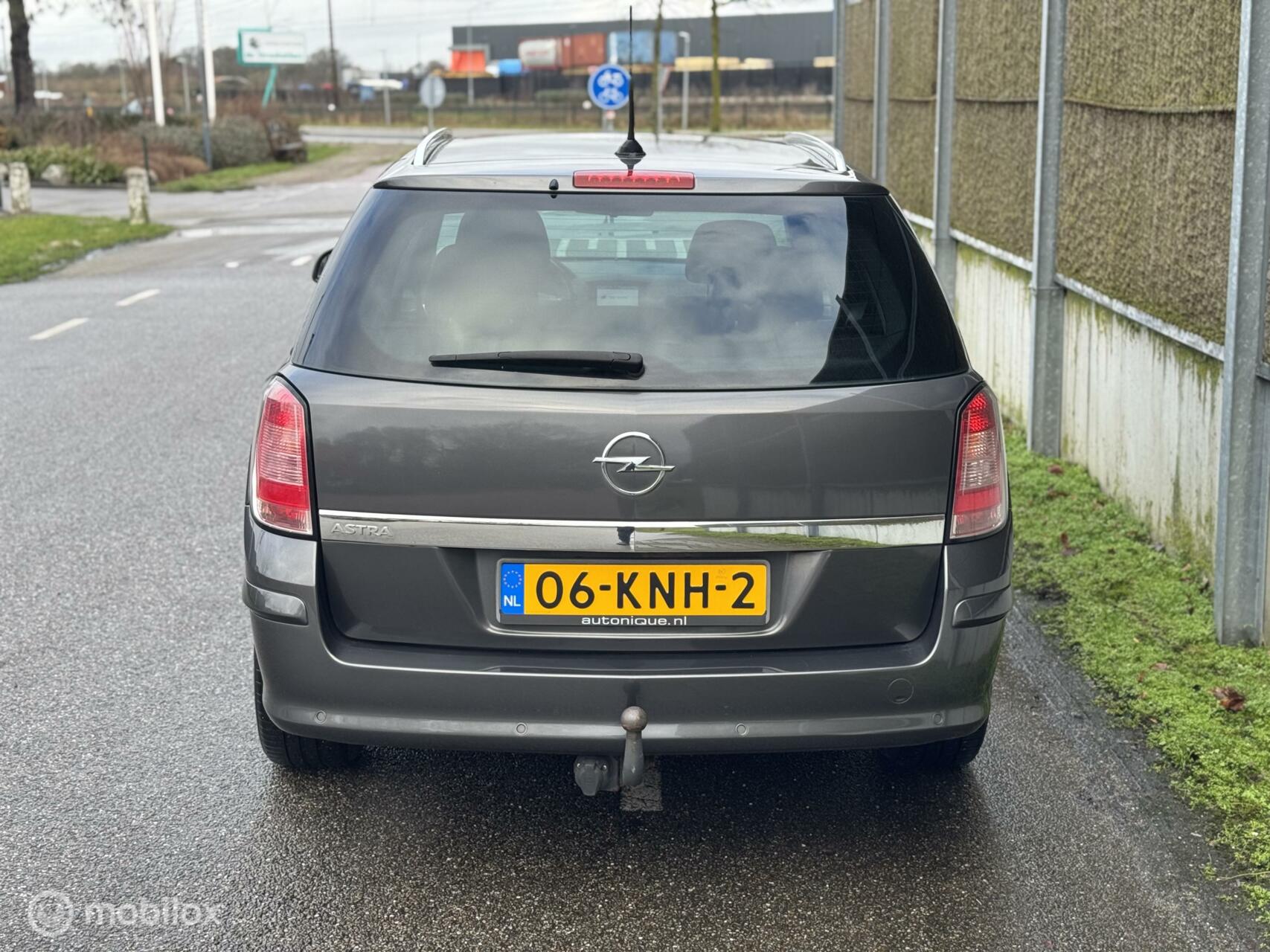 Foto van Opel Astra Wagon