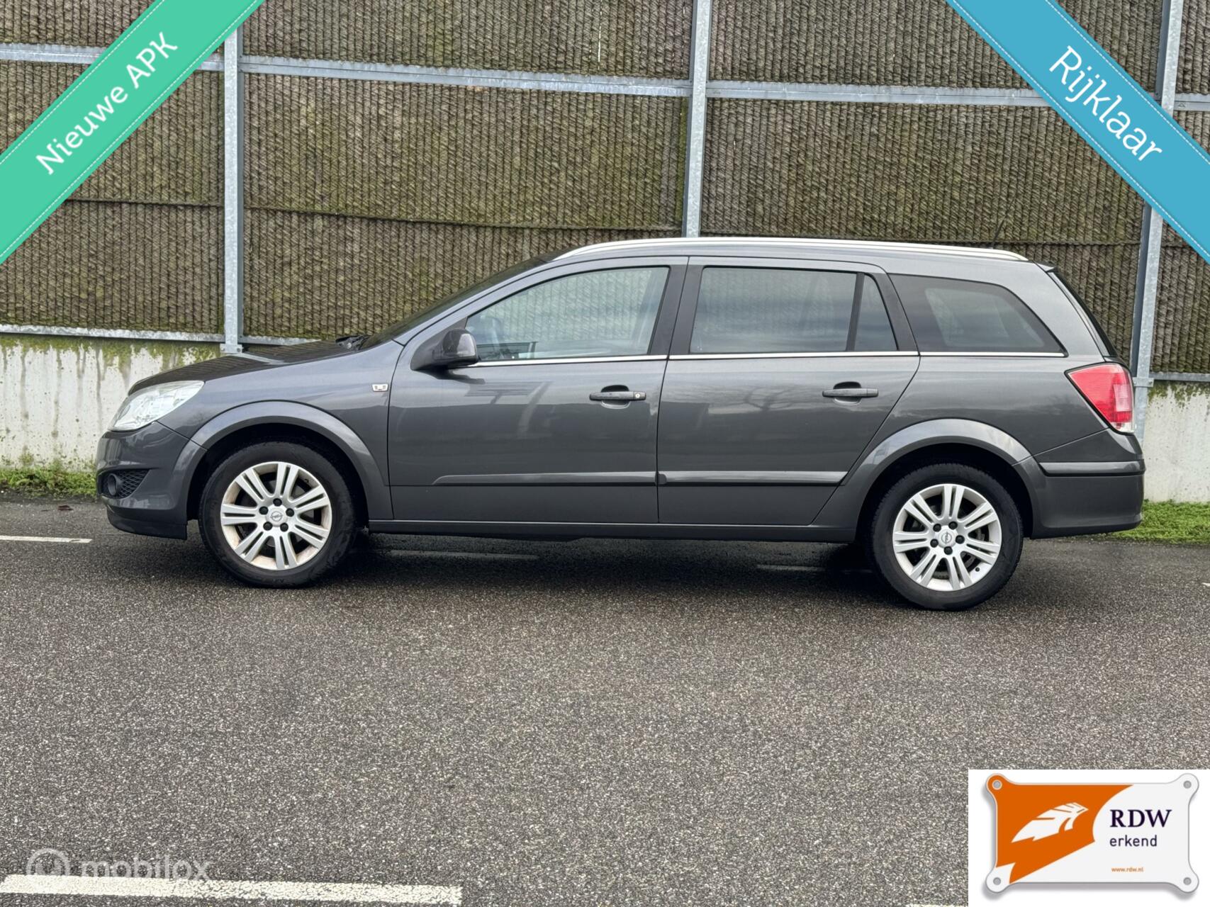 Foto van Opel Astra Wagon