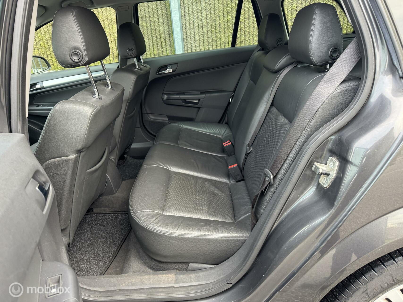 Foto van Opel Astra Wagon