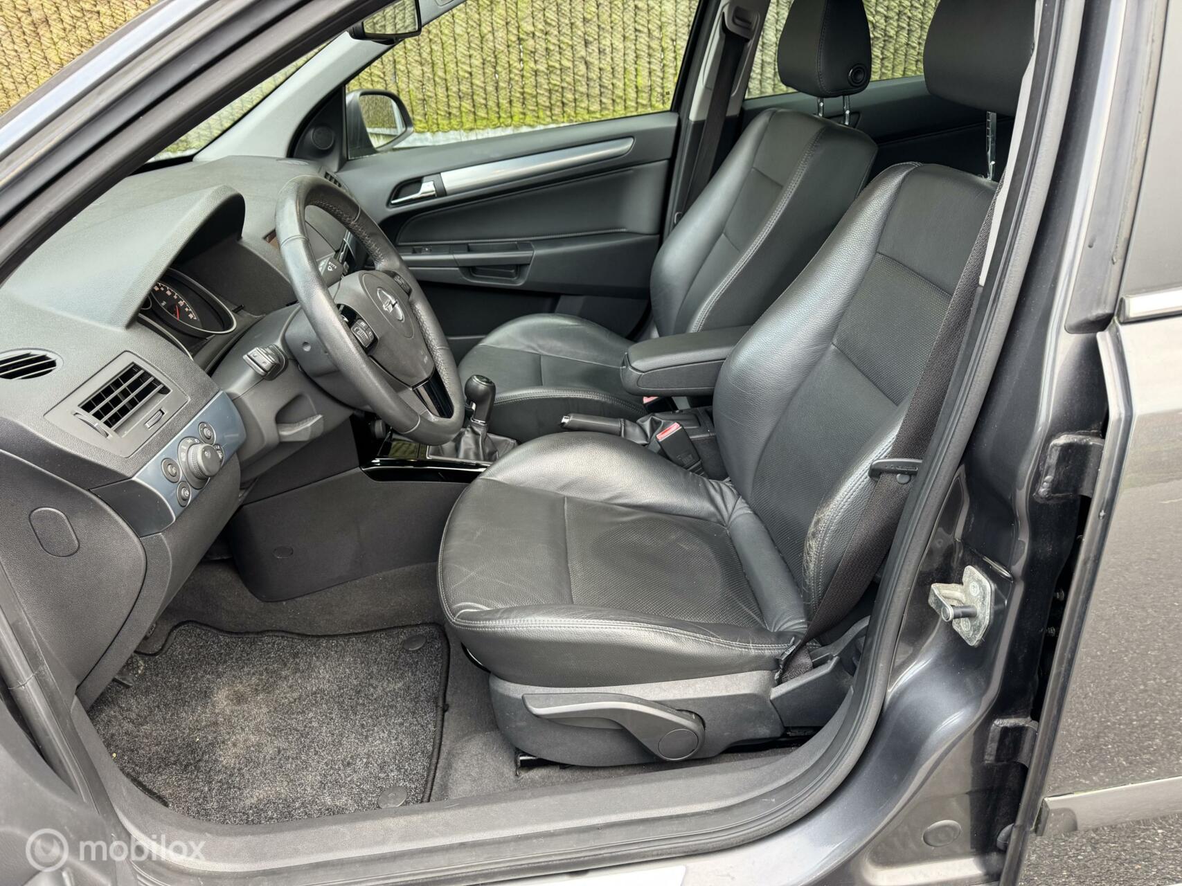Foto van Opel Astra Wagon