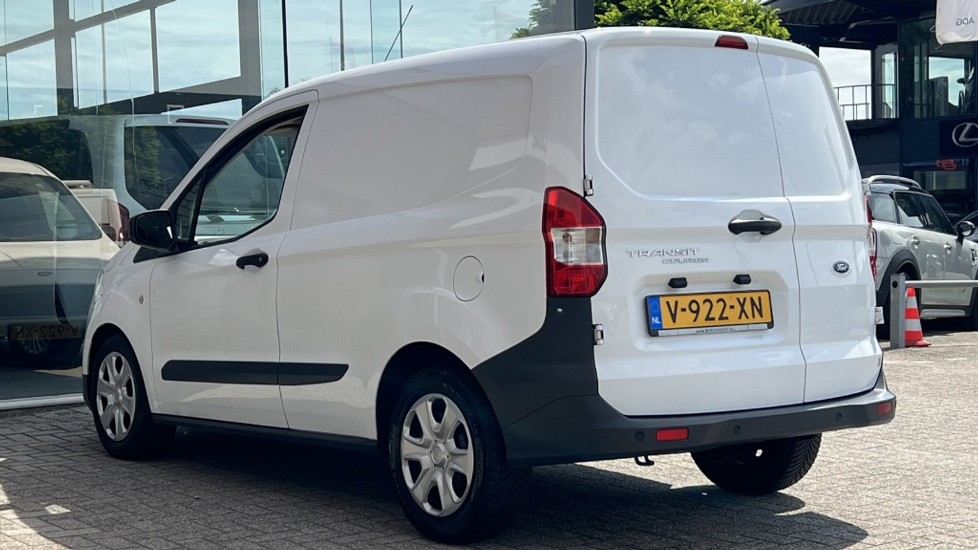 Foto van Ford Transit Courier