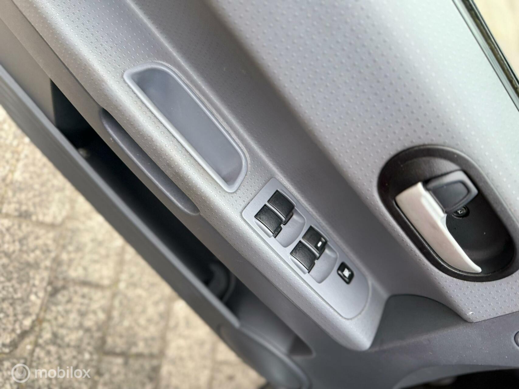 Foto van Mitsubishi Colt