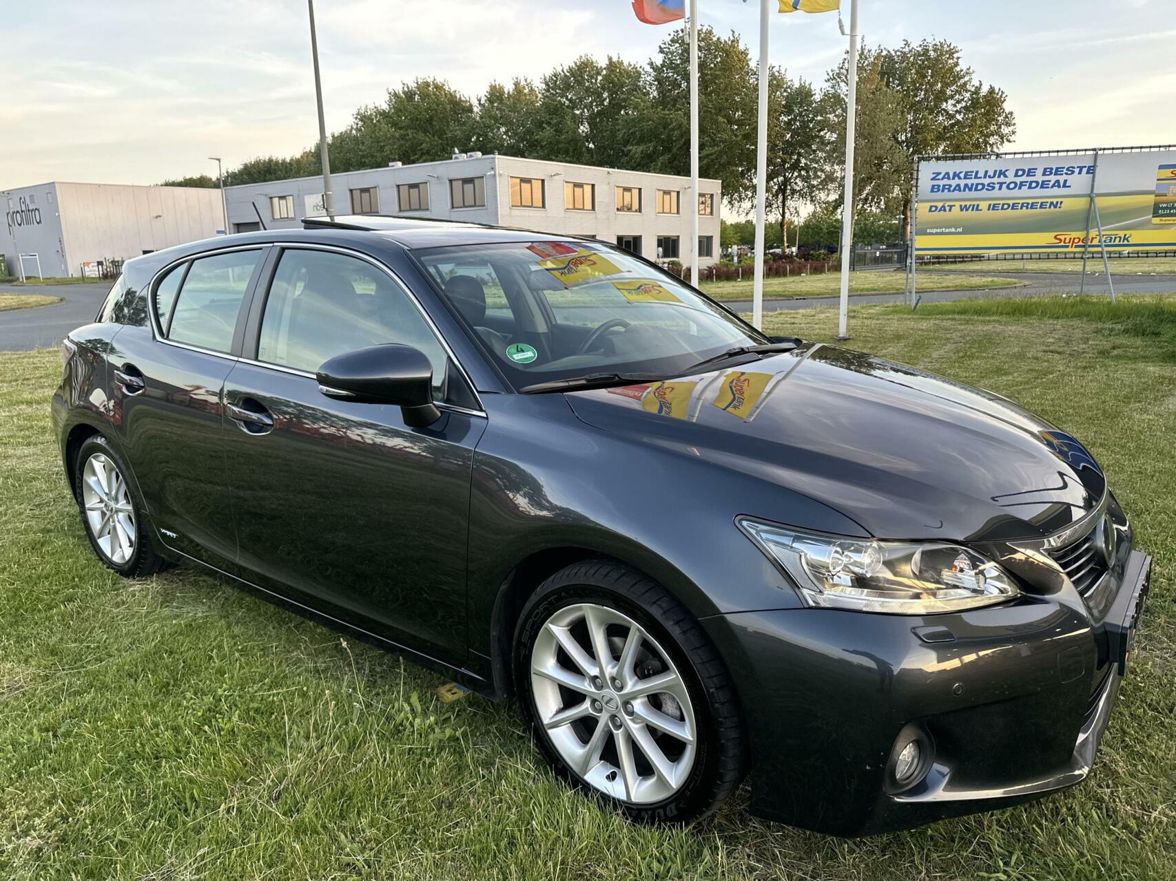 Foto van Lexus CT