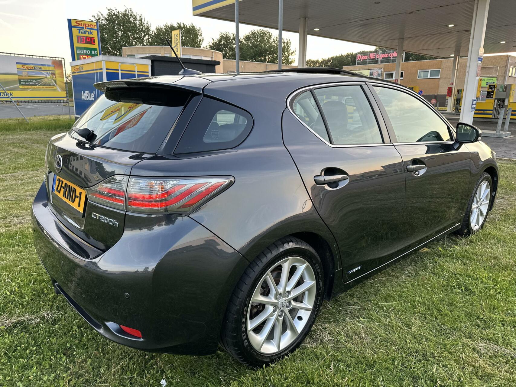 Foto van Lexus CT