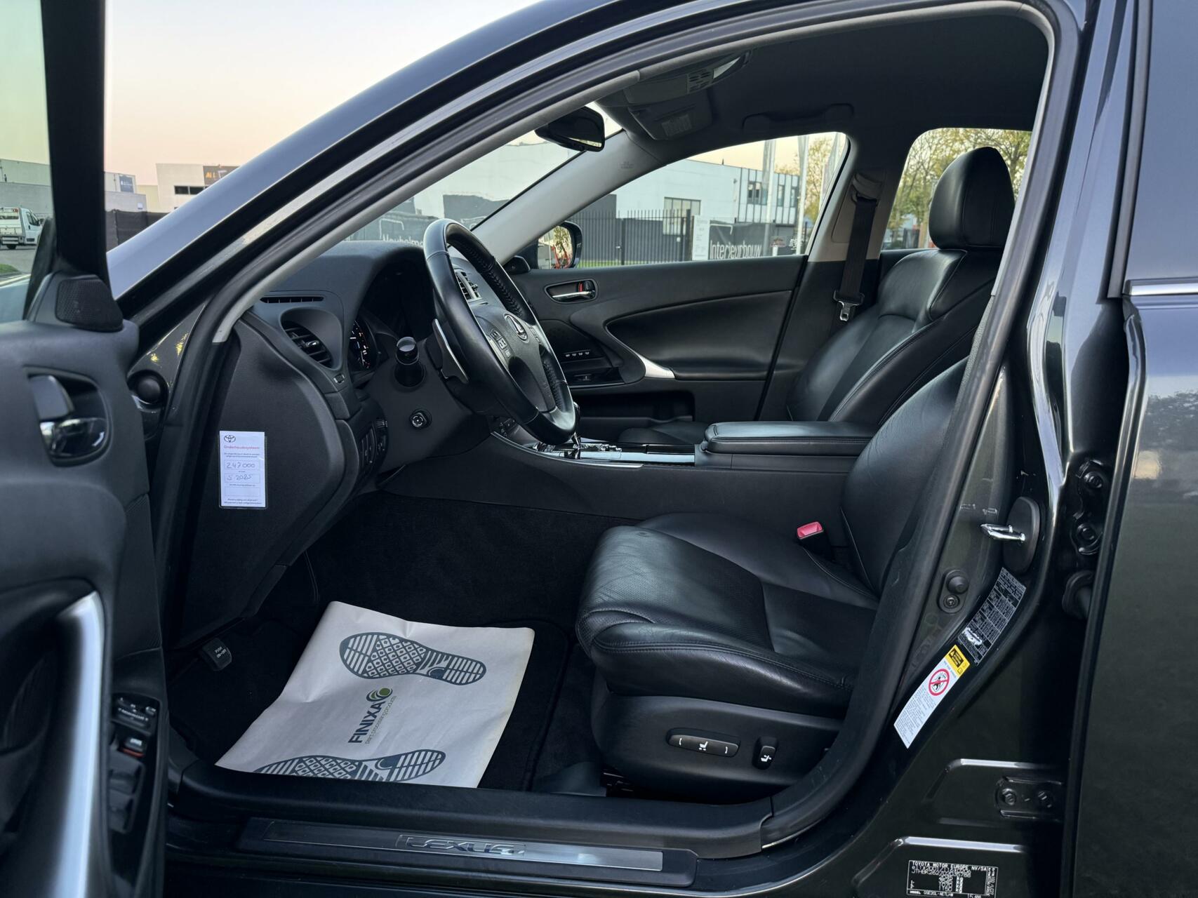 Foto van Lexus Is