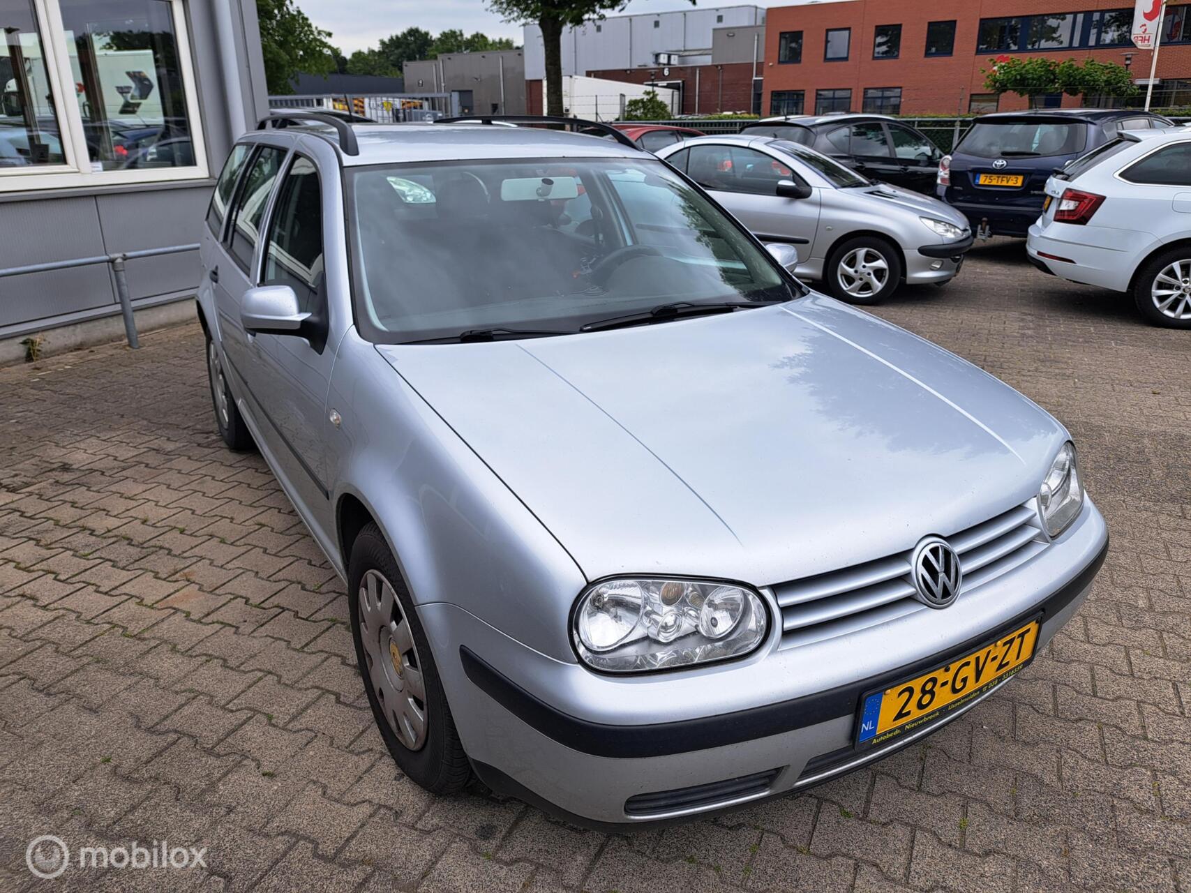 Foto van Volkswagen Golf Variant