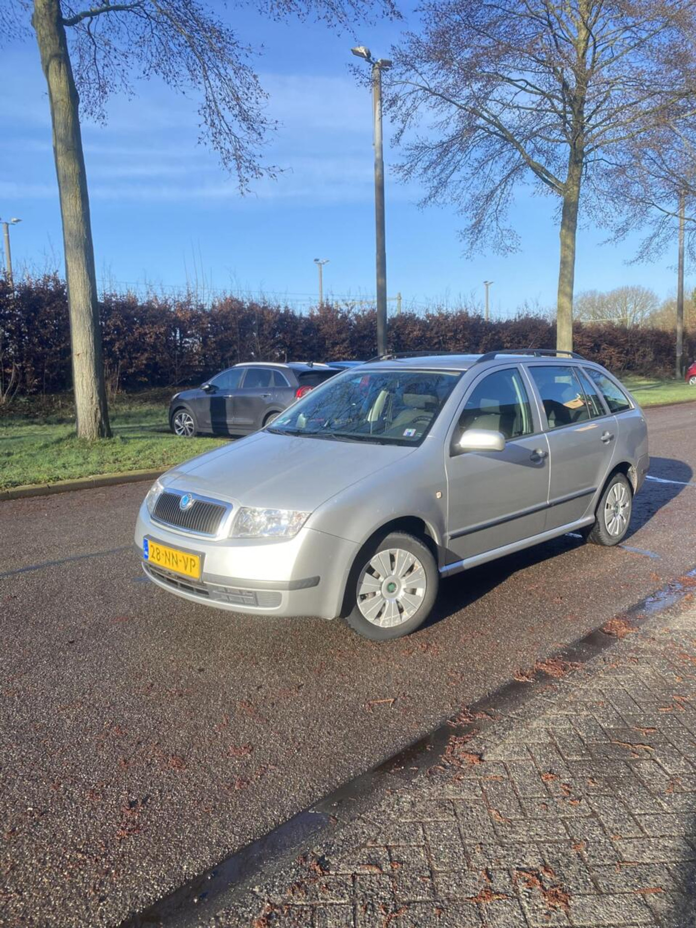 Skoda Fabia Combi 1.4-16V Nieuwe APK 2004 - voorkant