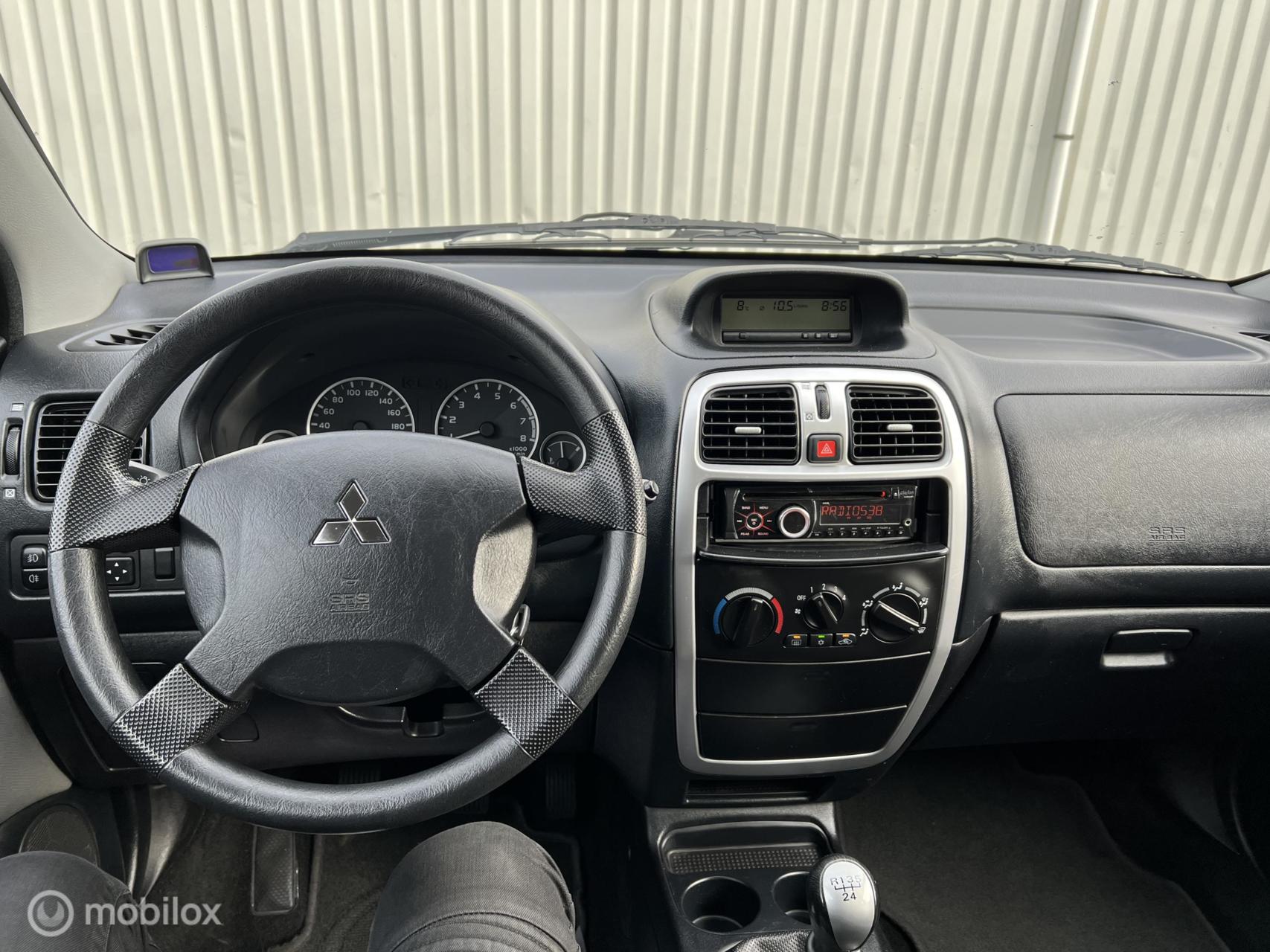 Foto van Mitsubishi Space Star
