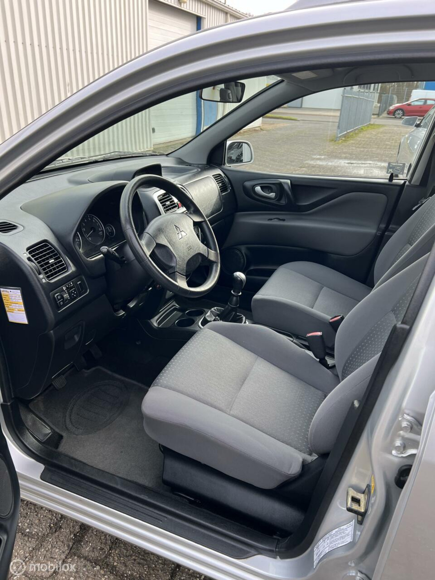 Foto van Mitsubishi Space Star