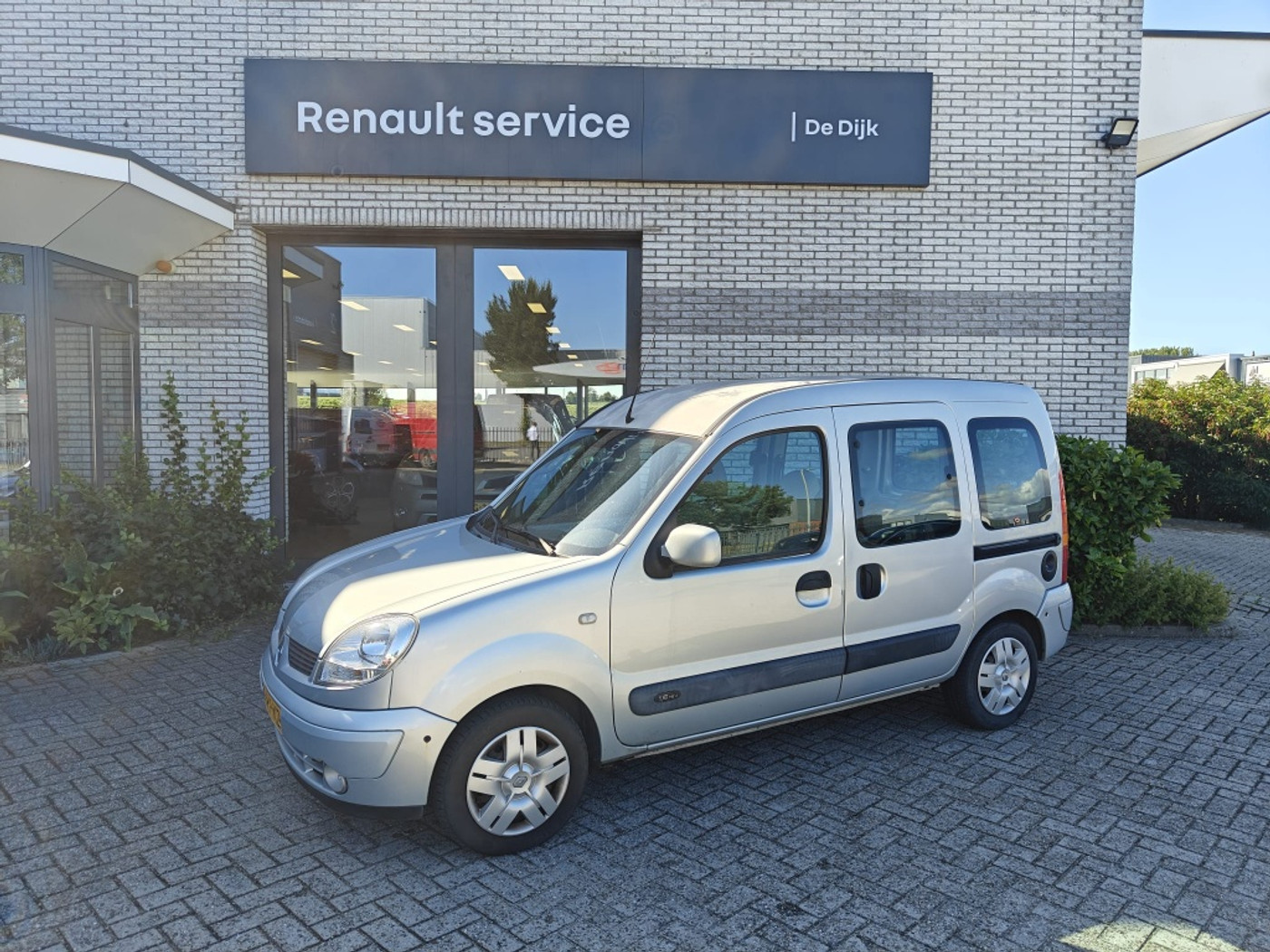 Renault Kangoo 1.6-16V Kaleido 2005 - voorkant