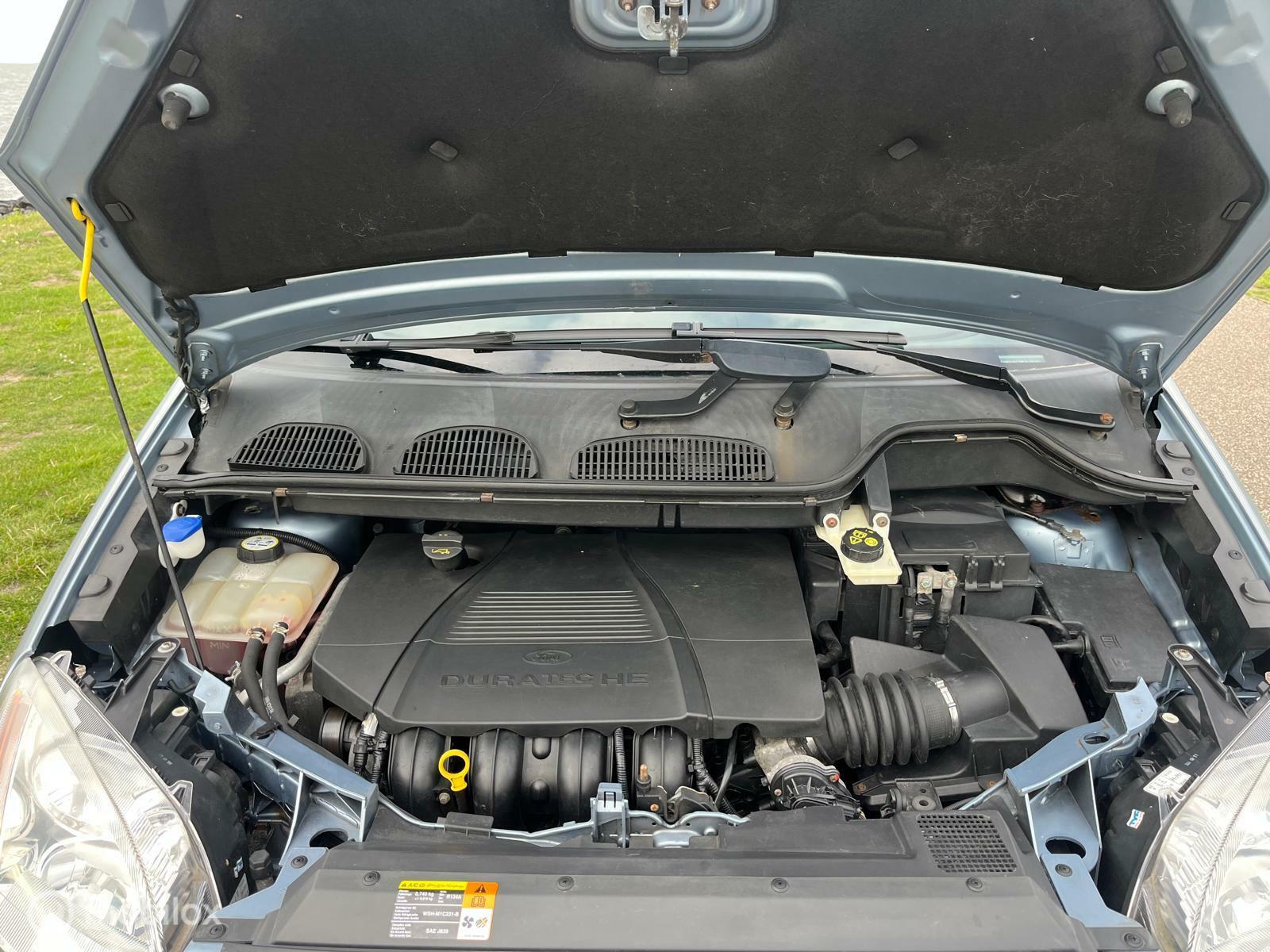 Foto van Ford Focus C-max