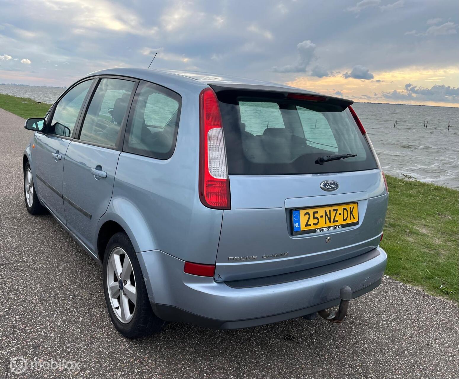 Foto van Ford Focus C-max