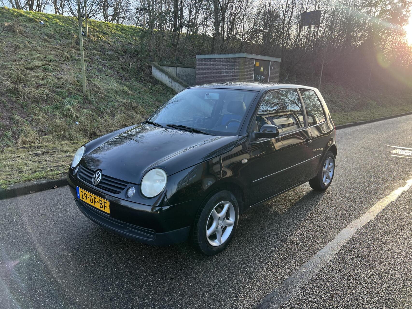 Volkswagen Lupo 1.4-16V 1999 - voorkant
