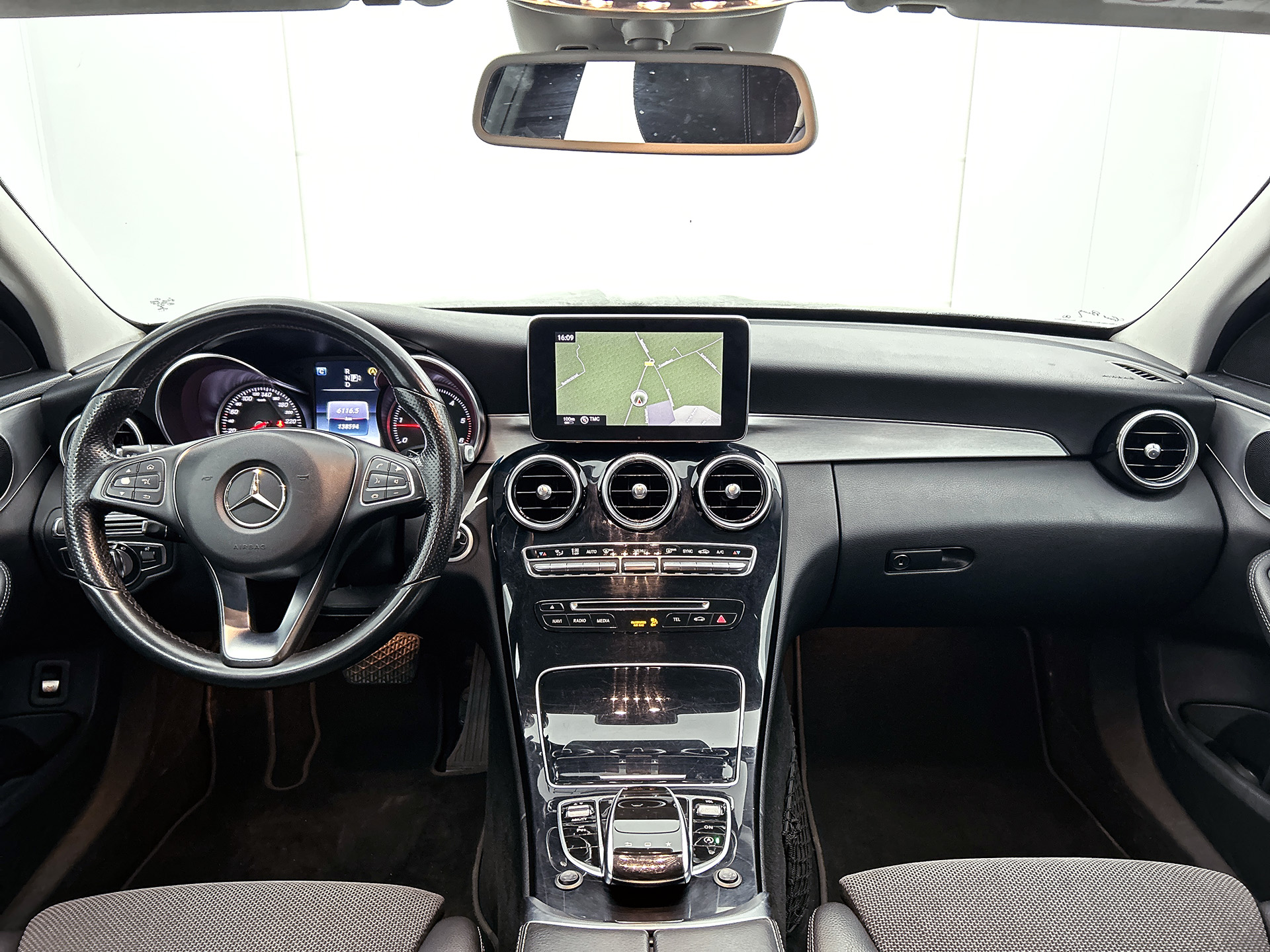 Foto van Mercedes-Benz C 220 Bluetec