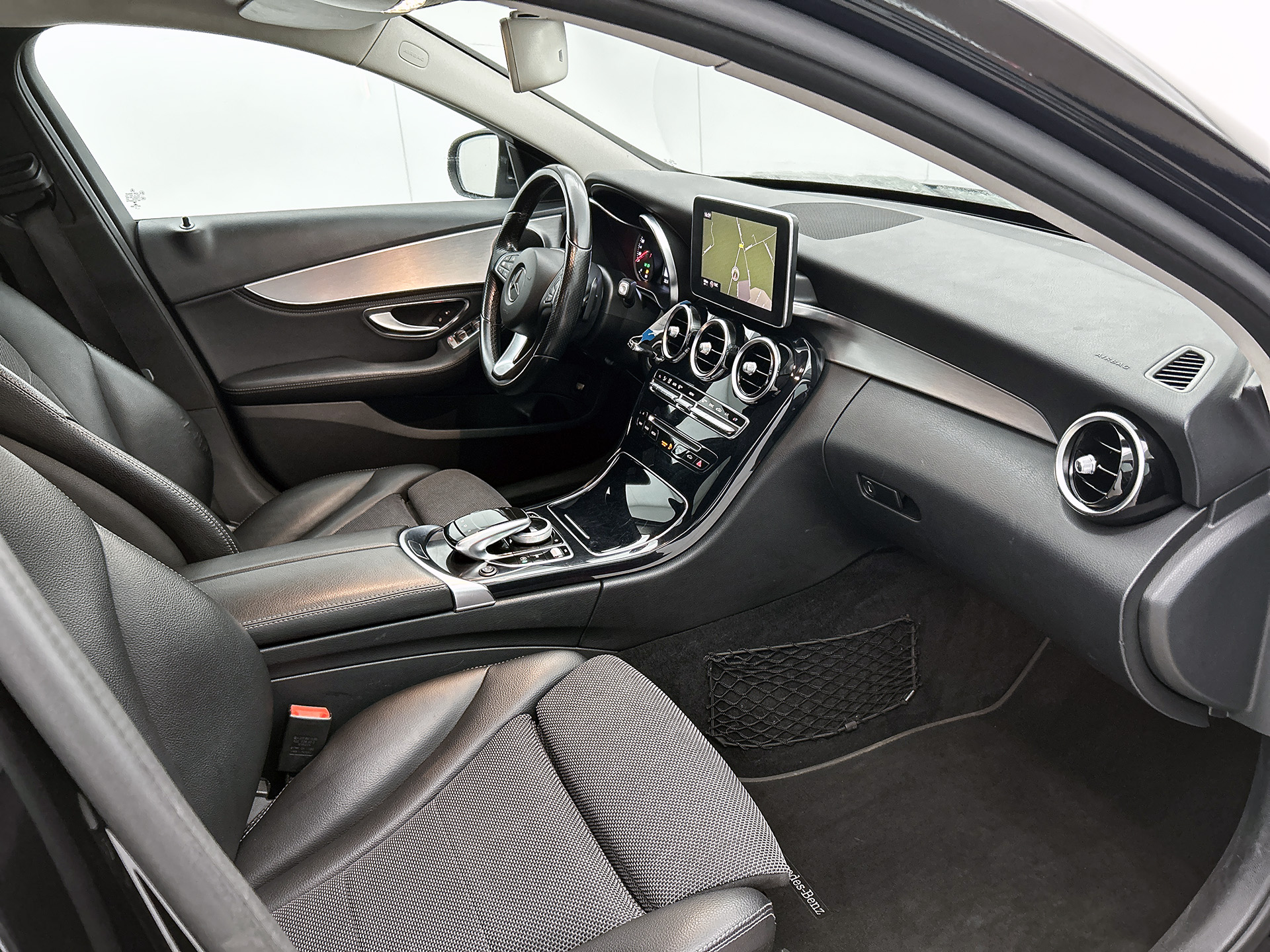 Foto van Mercedes-Benz C 220 Bluetec