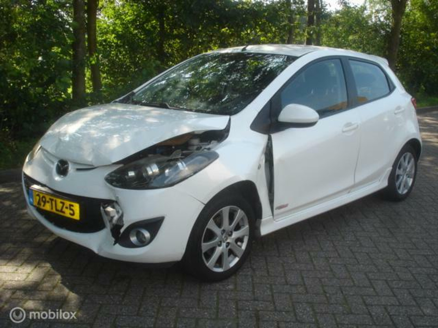 Mazda 2 1.3 BIFUEL GT-M Line Airco LPG G3 Voorschade 2012 - voorkant