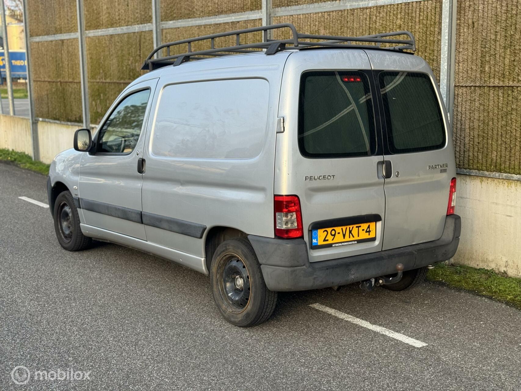 Foto van Peugeot Partner Bestel