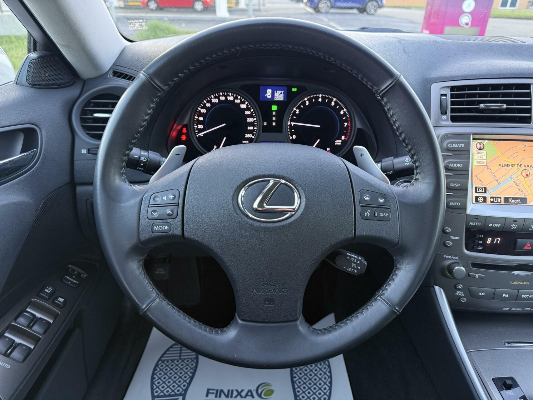 Foto van Lexus Is