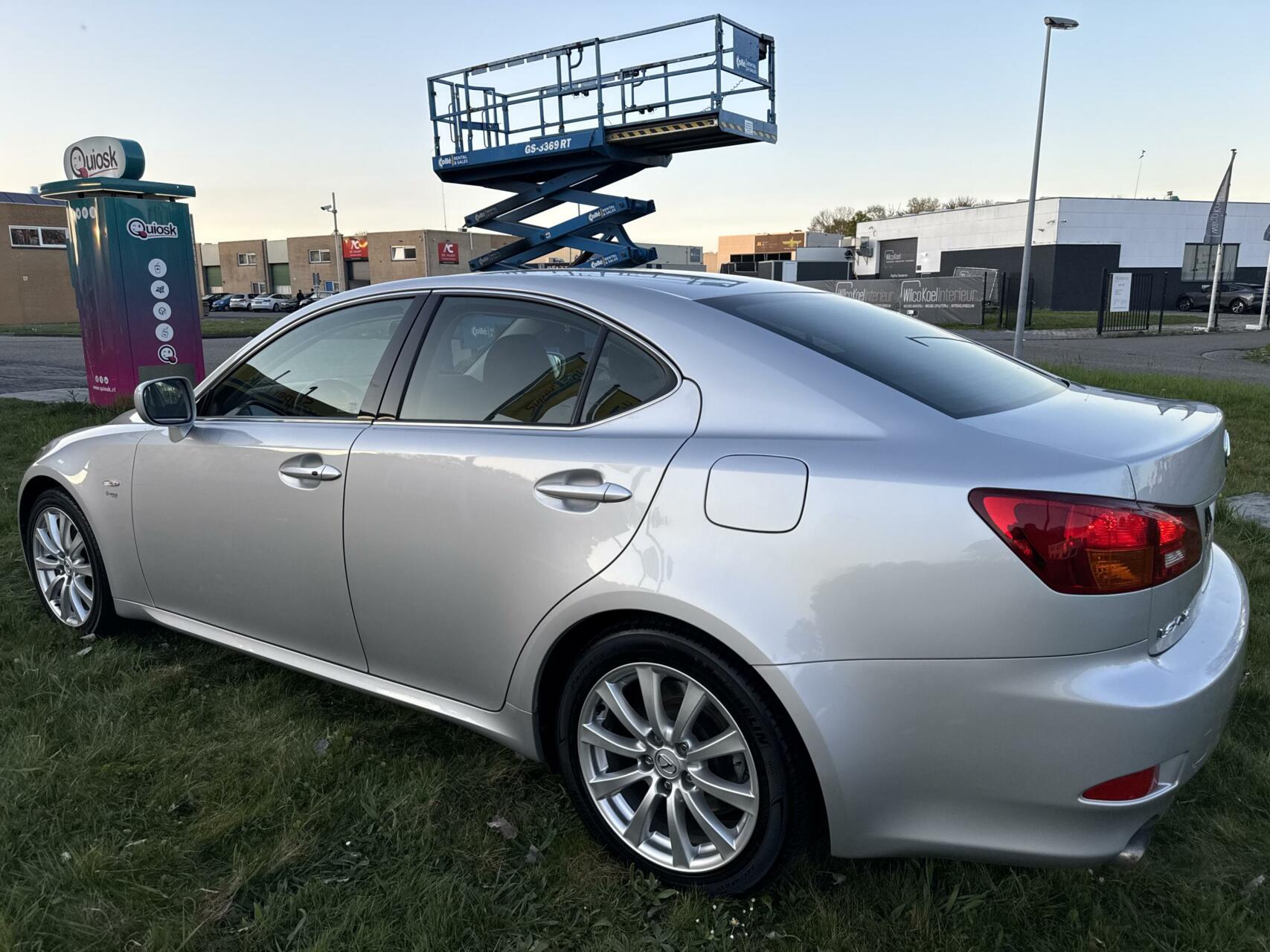 Foto van Lexus Is