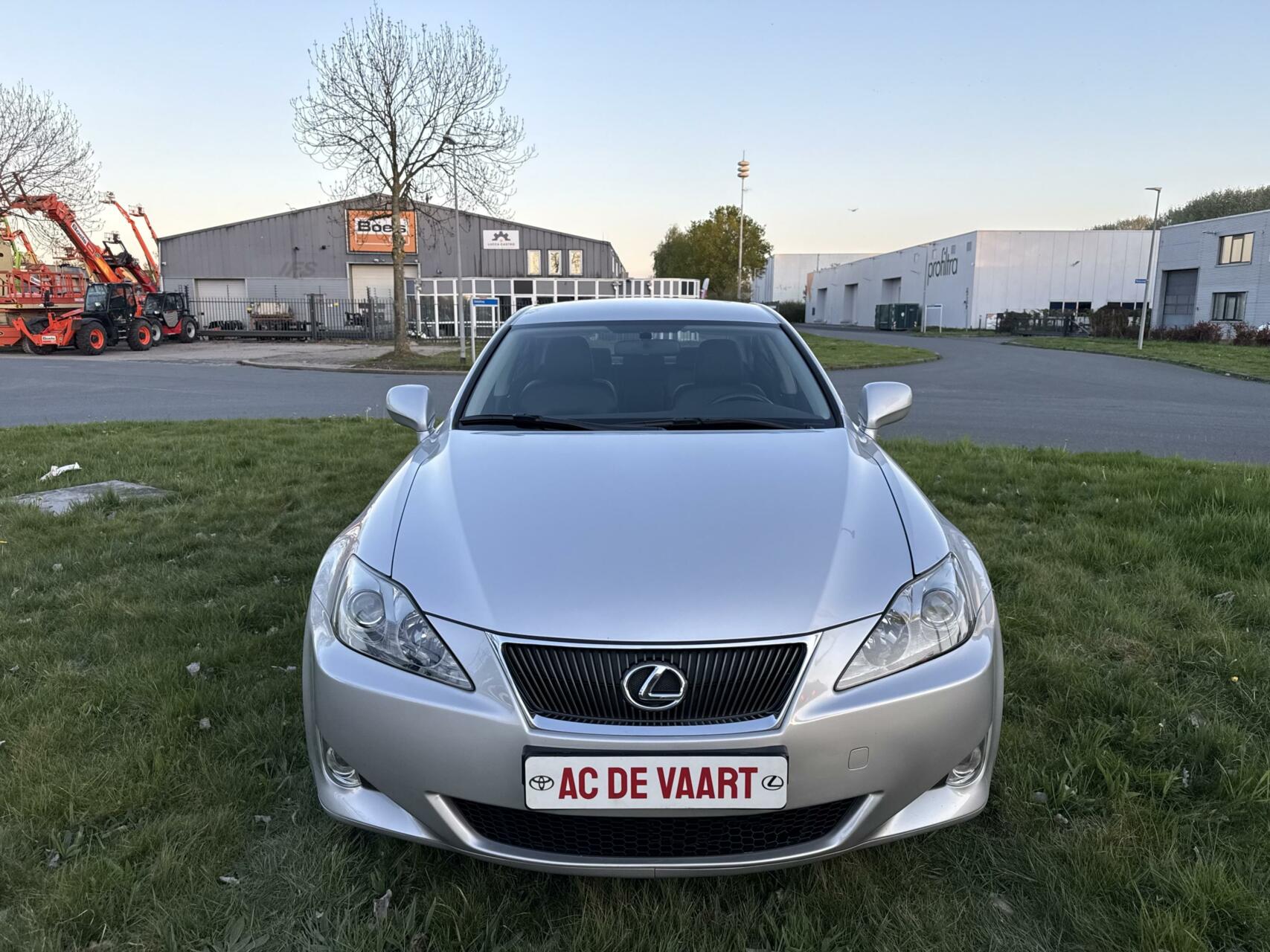 Foto van Lexus Is