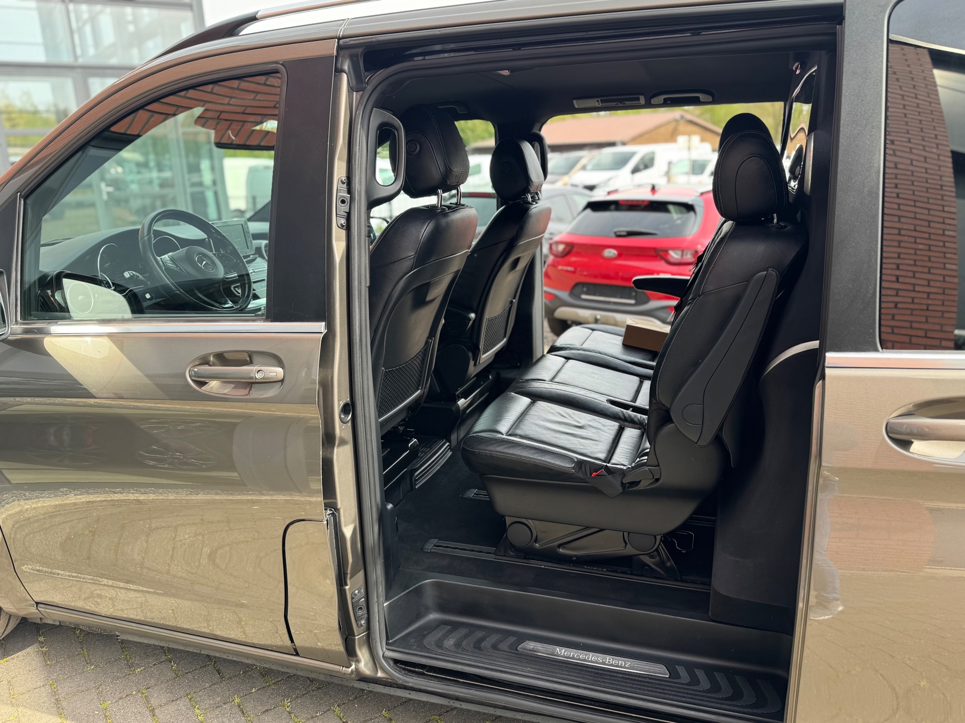 Foto van Mercedes-Benz V-klasse