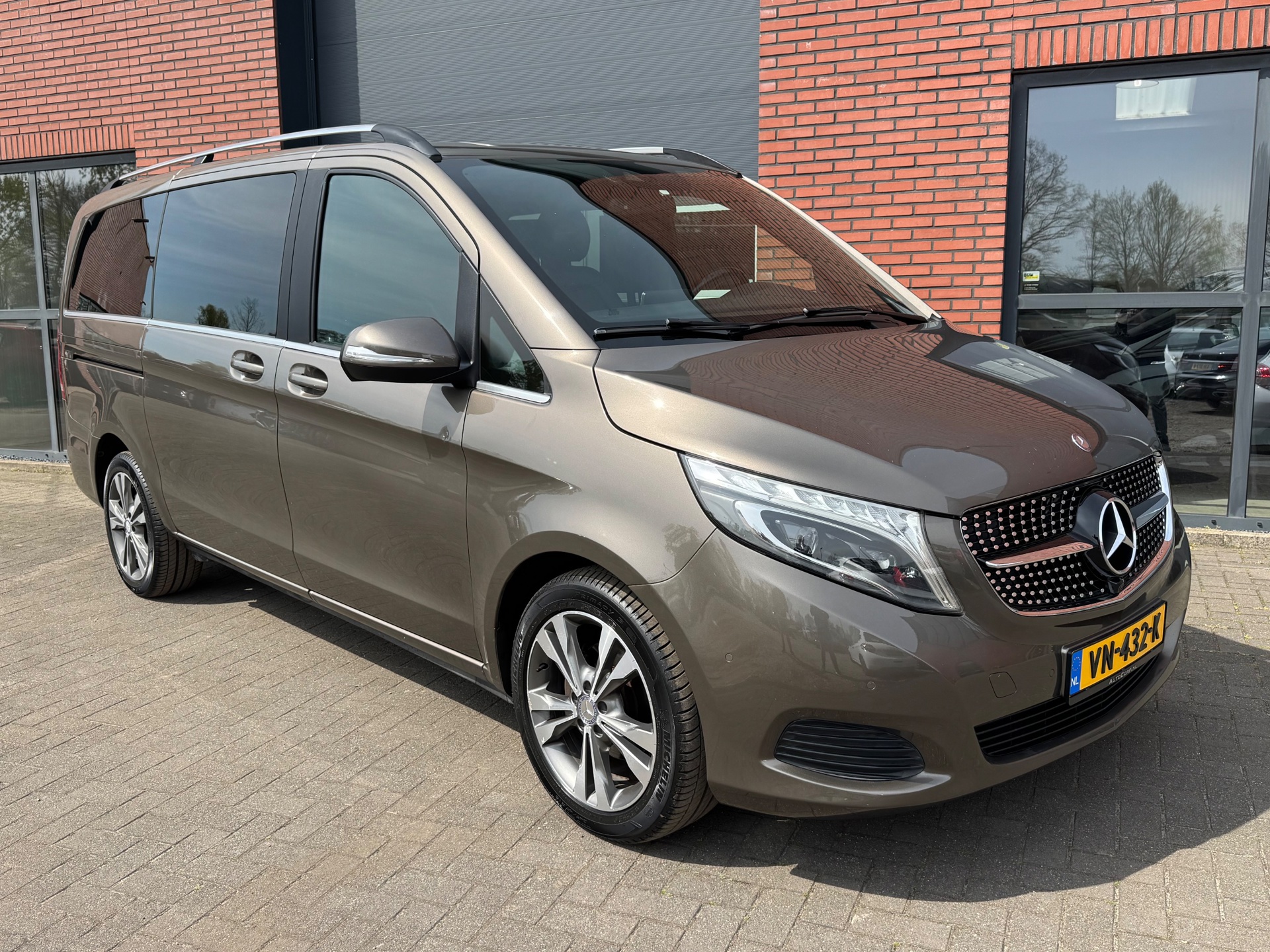 Foto van Mercedes-Benz V-klasse