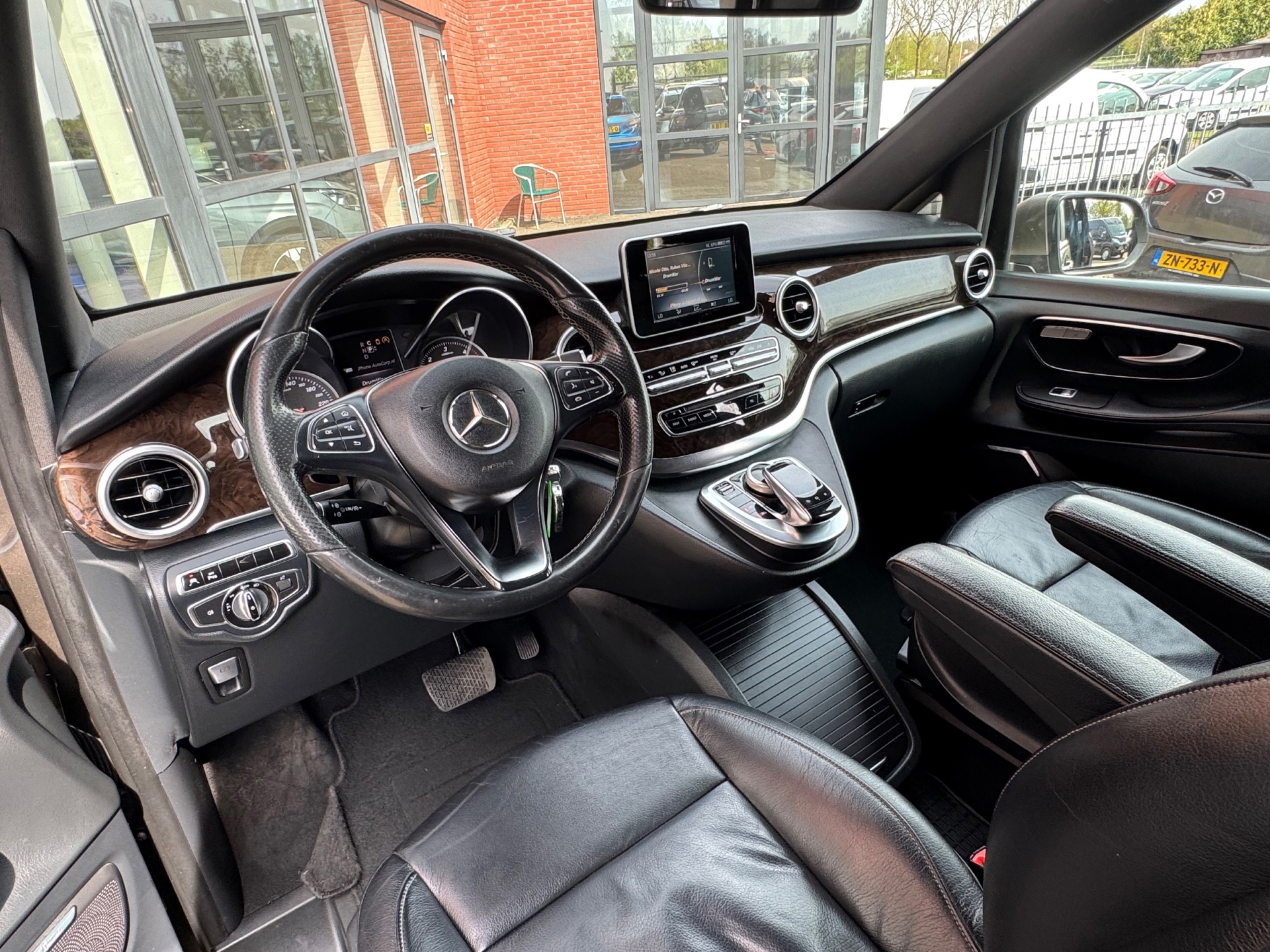 Foto van Mercedes-Benz V-klasse