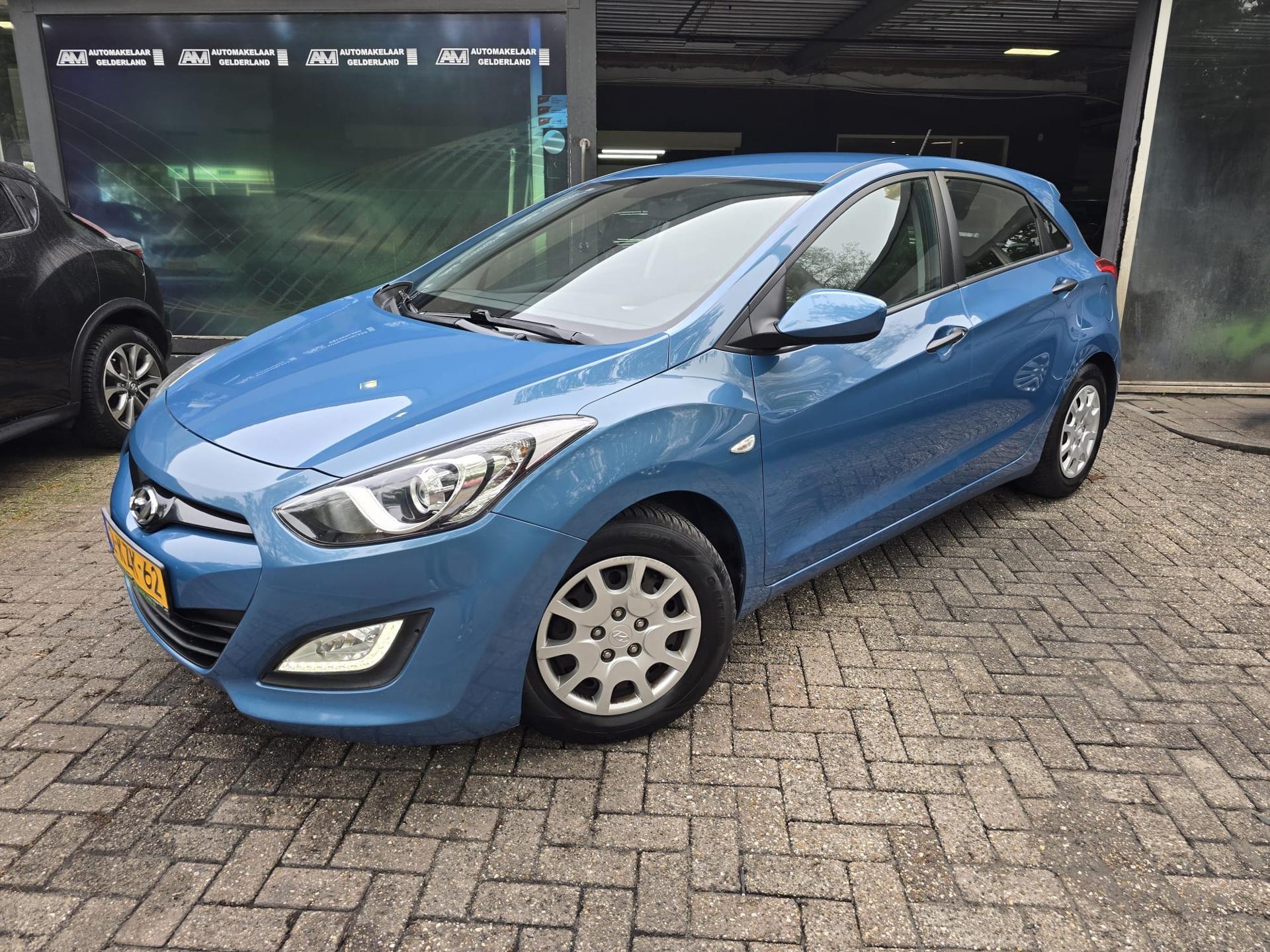 Hyundai I 30 1.4 | 2E EIGENAAR |3/6 OF 12MND GARANTIE | AIRCO 2012 - voorkant