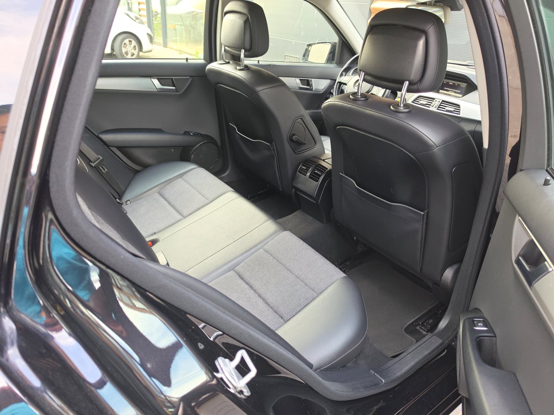 Foto van Mercedes-Benz C 180
