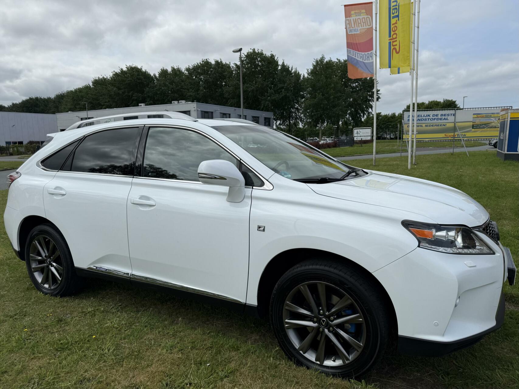 Foto van Lexus RX