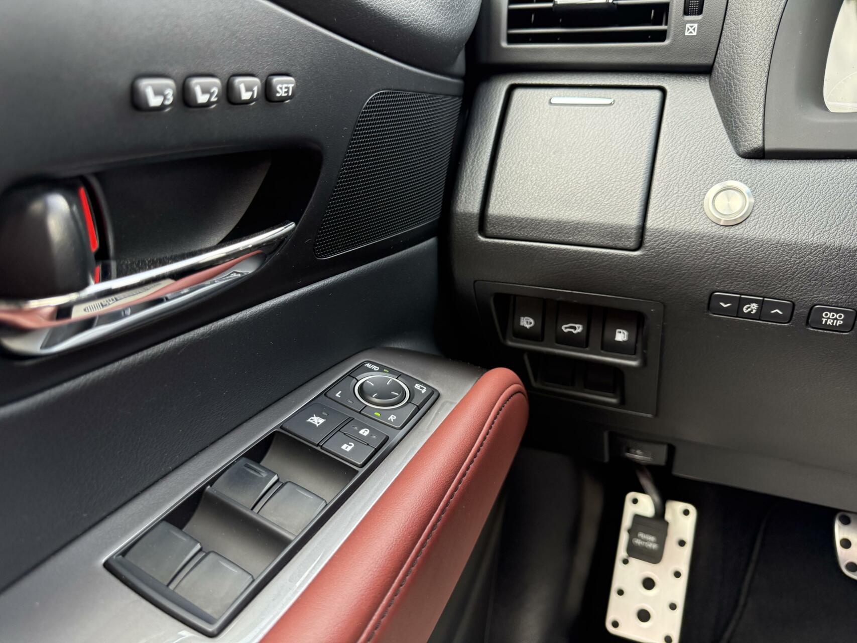 Foto van Lexus RX