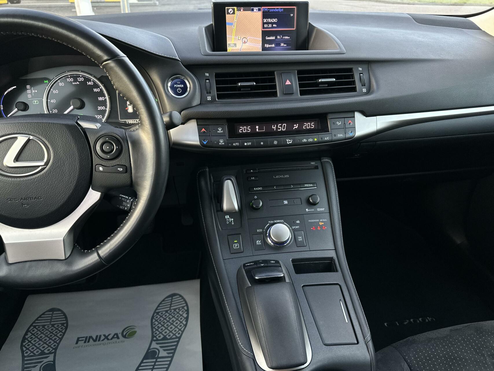 Foto van Lexus CT