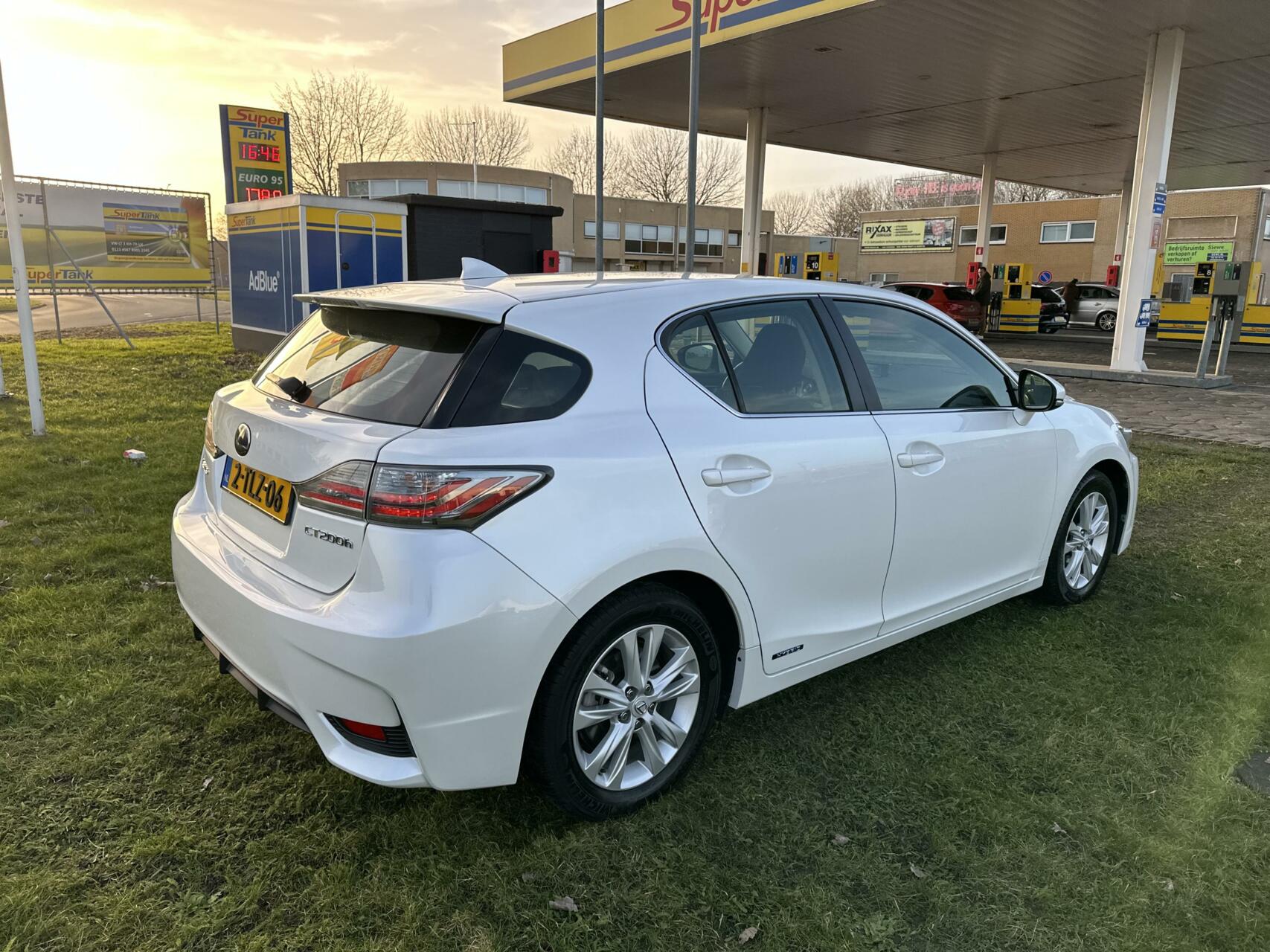 Foto van Lexus CT