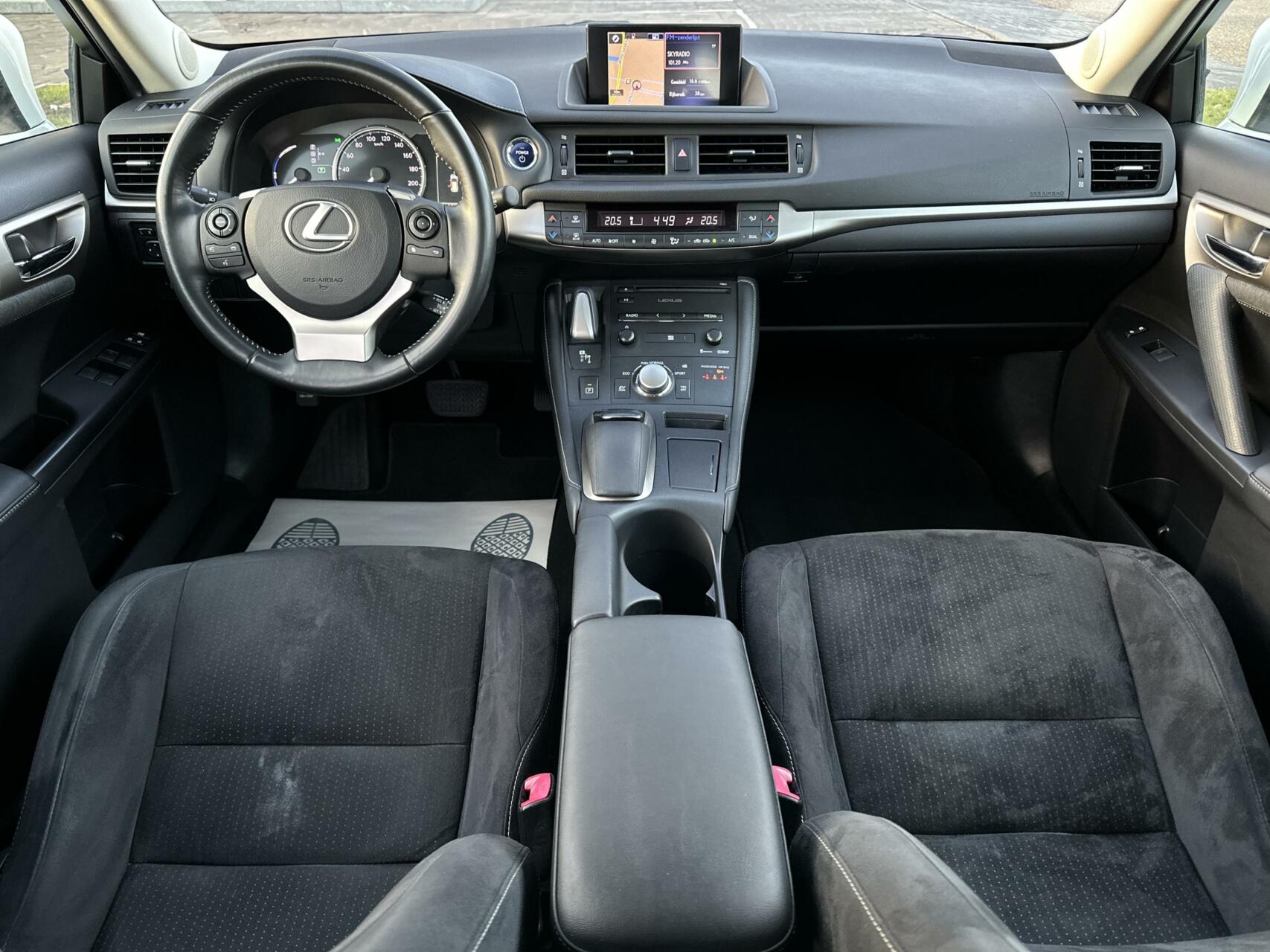 Foto van Lexus CT