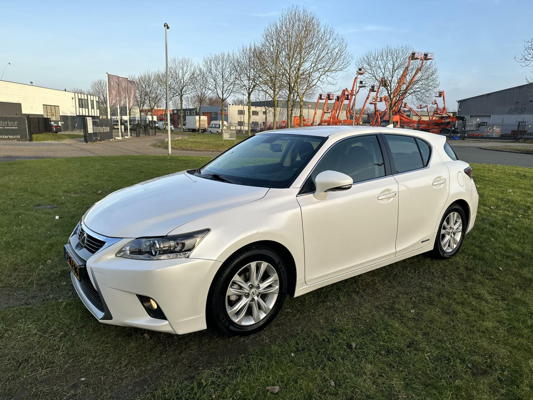 Foto van Lexus CT