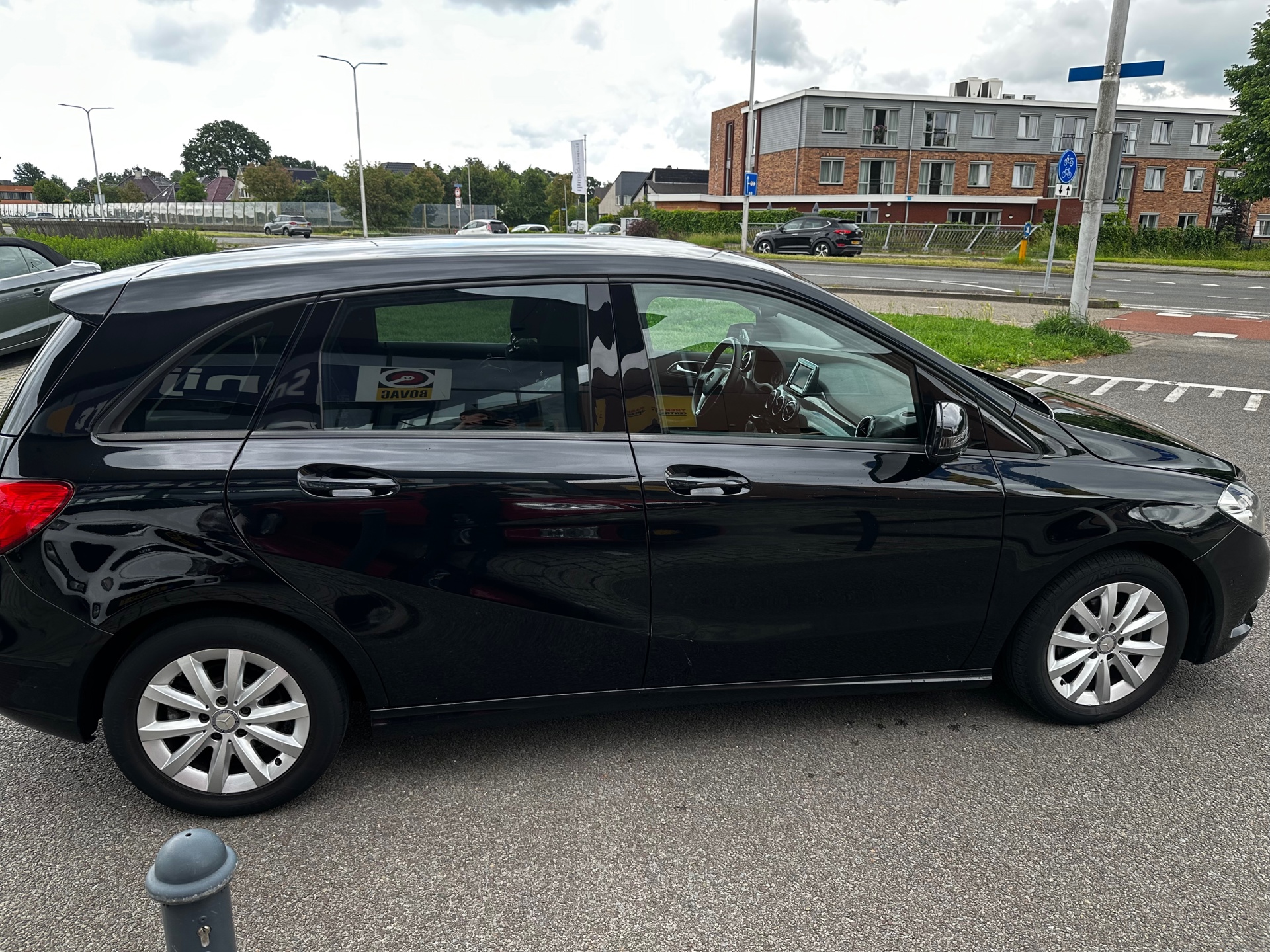 Foto van Mercedes-Benz B 180